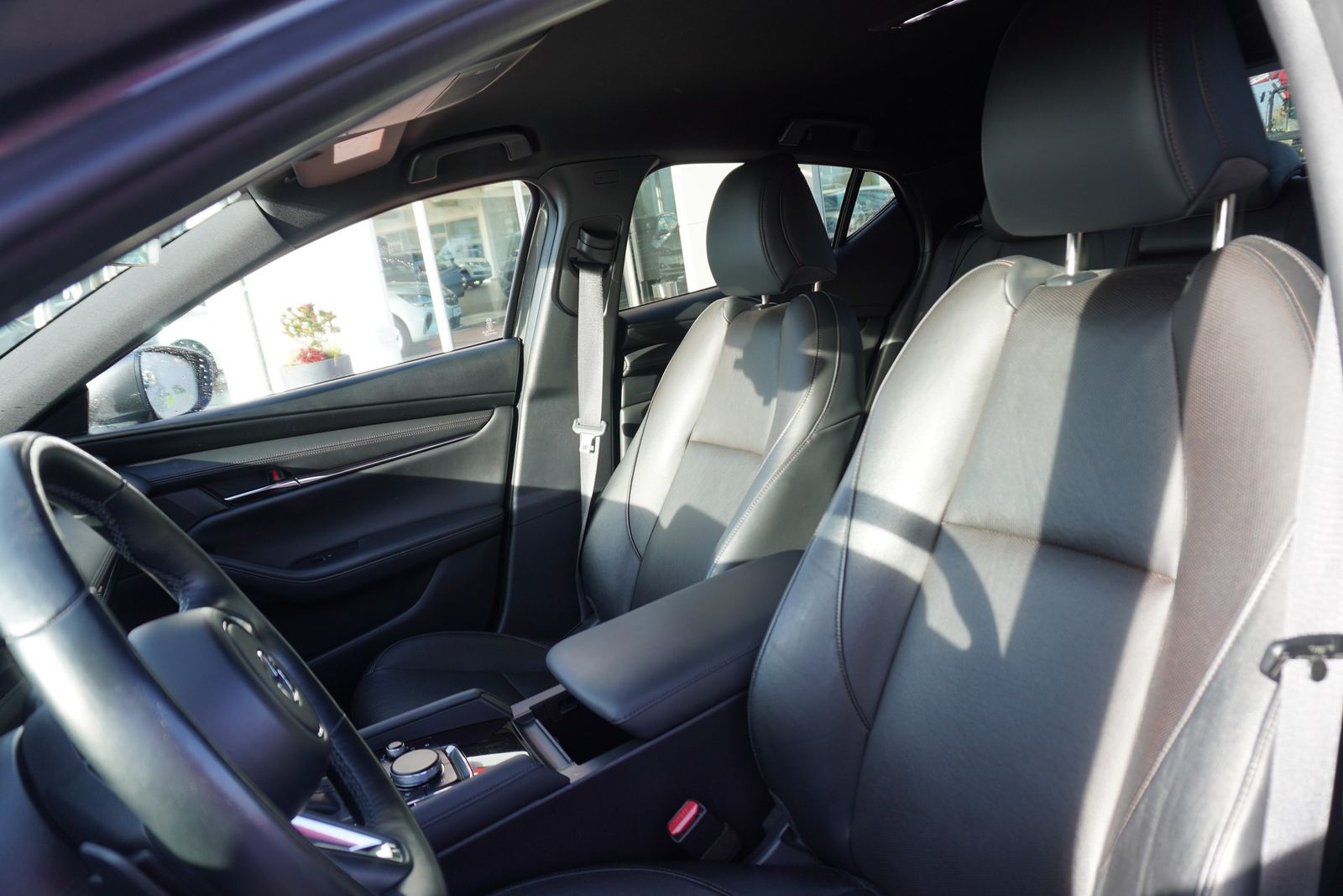 Mazda 3 2.0 M-Hybrid Selection LED Navi 360° Totwinkel foto 8