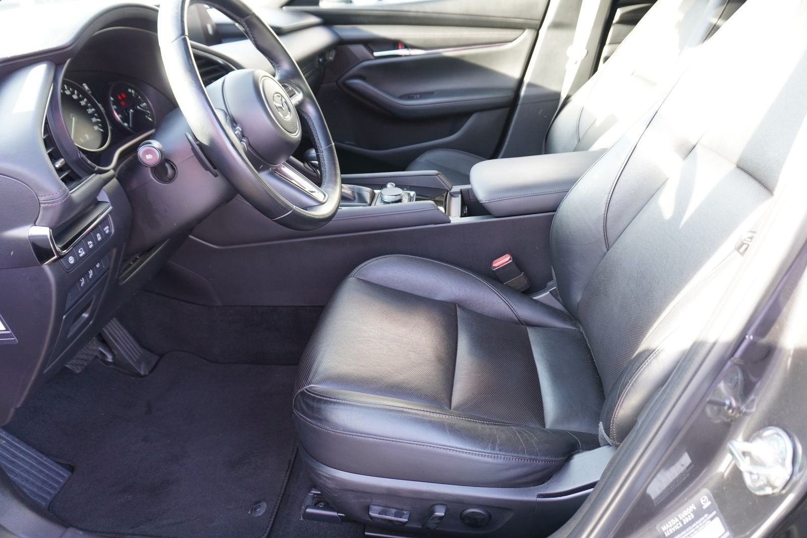 Mazda 3 2.0 M-Hybrid Selection LED Navi 360° Totwinkel foto 9