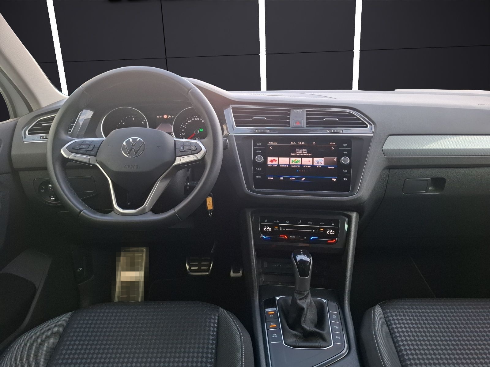 Volkswagen Tiguan TDI Active DSG Standhzg Matrix Navi ACC P foto 14