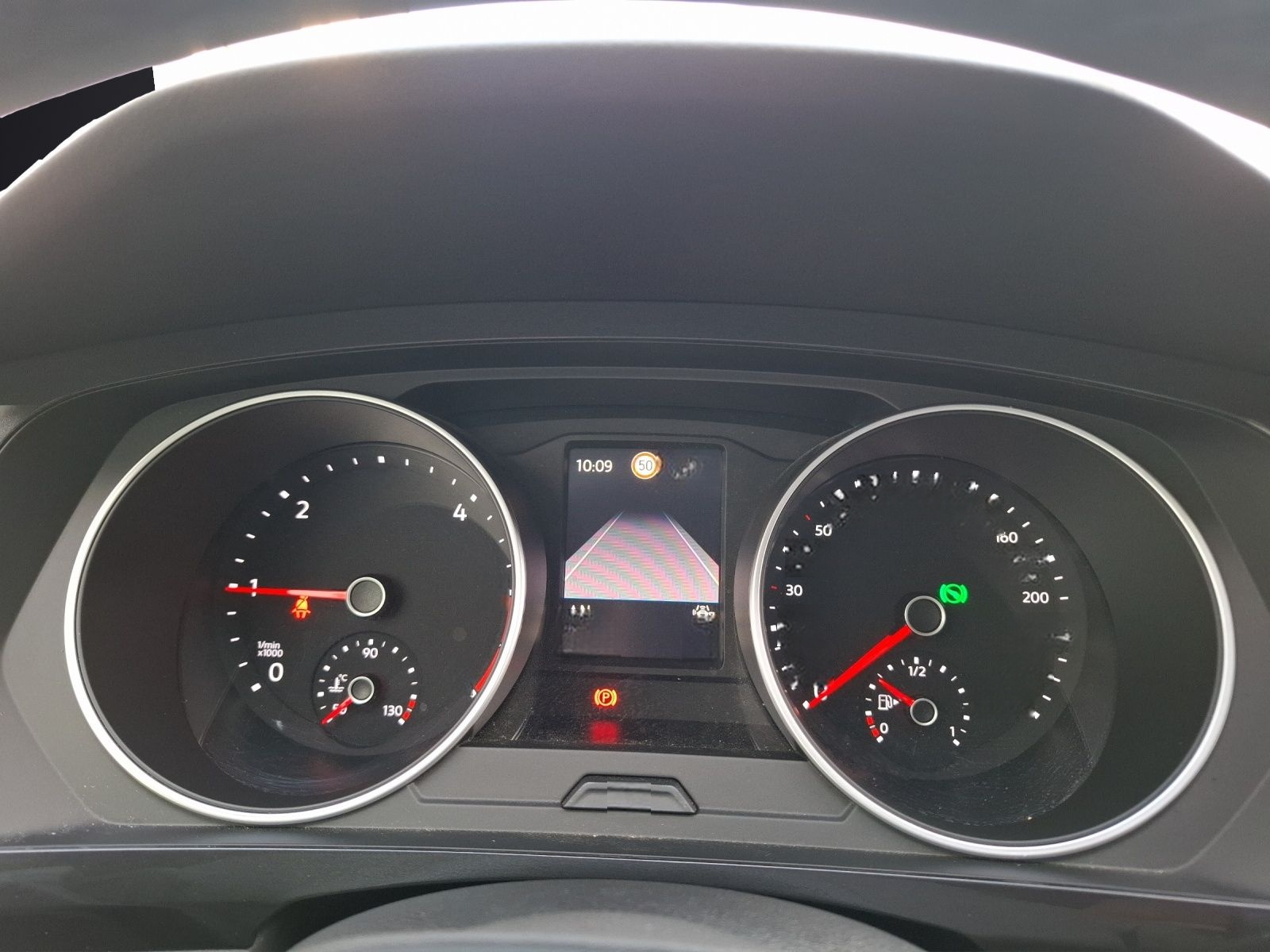 Volkswagen Tiguan TDI Active DSG Standhzg Matrix Navi ACC P foto 18
