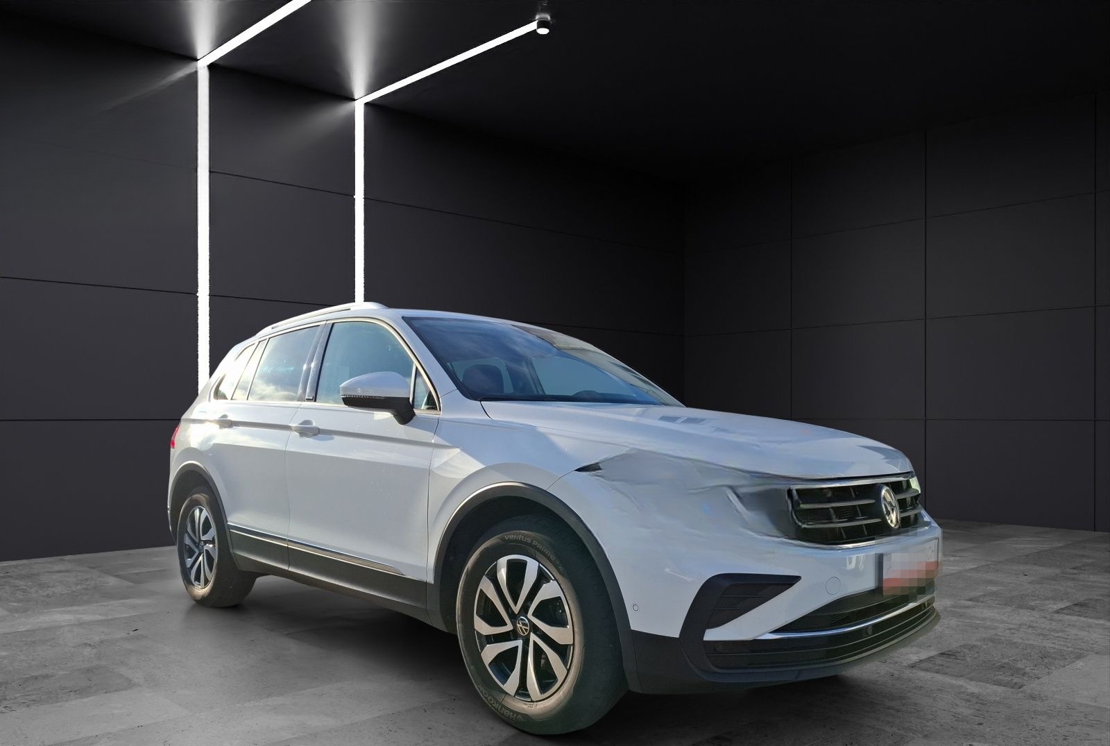 Volkswagen Tiguan TDI Active DSG Standhzg Matrix Navi ACC P foto 7