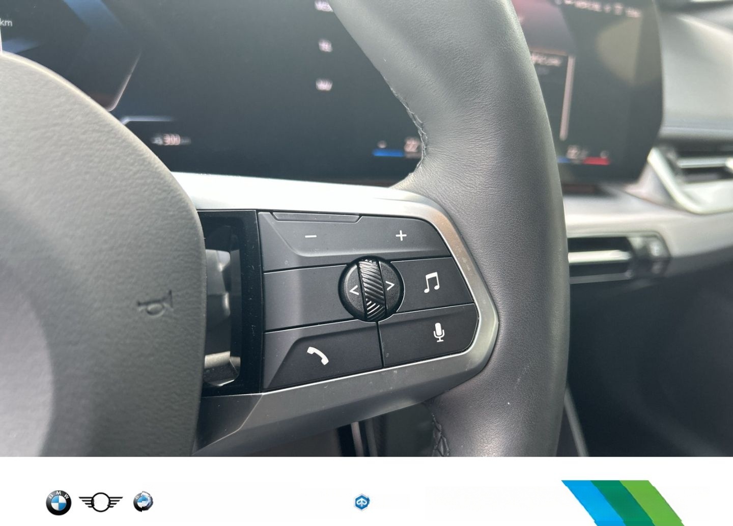 BMW iX1 20eDrive,M Sport,ACC,HeadUp,RFK,Parkassisten foto 14