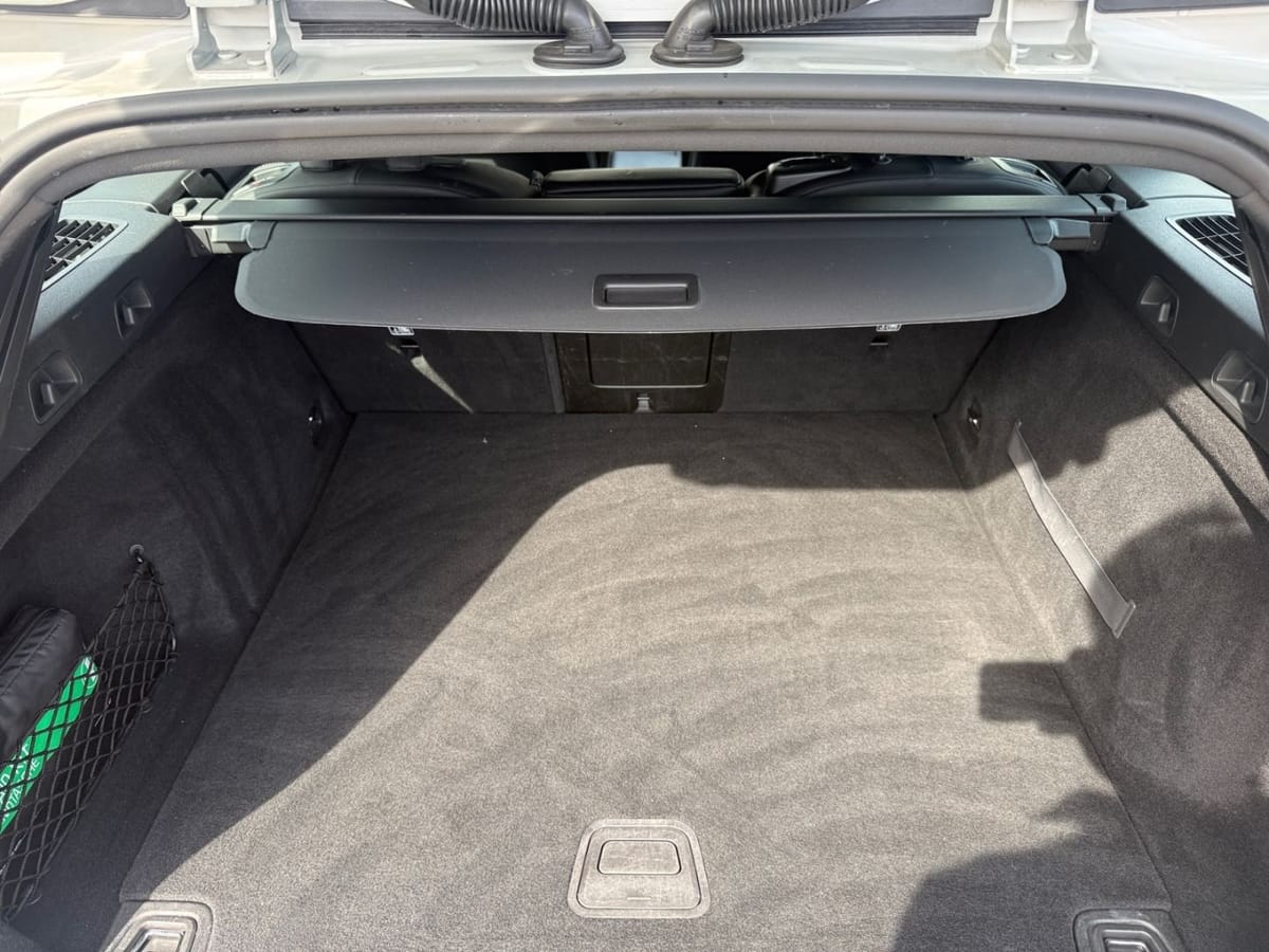 Volvo V60 Kombi R Design D4 Navi Autom. RFK PDC Klimaa foto 15