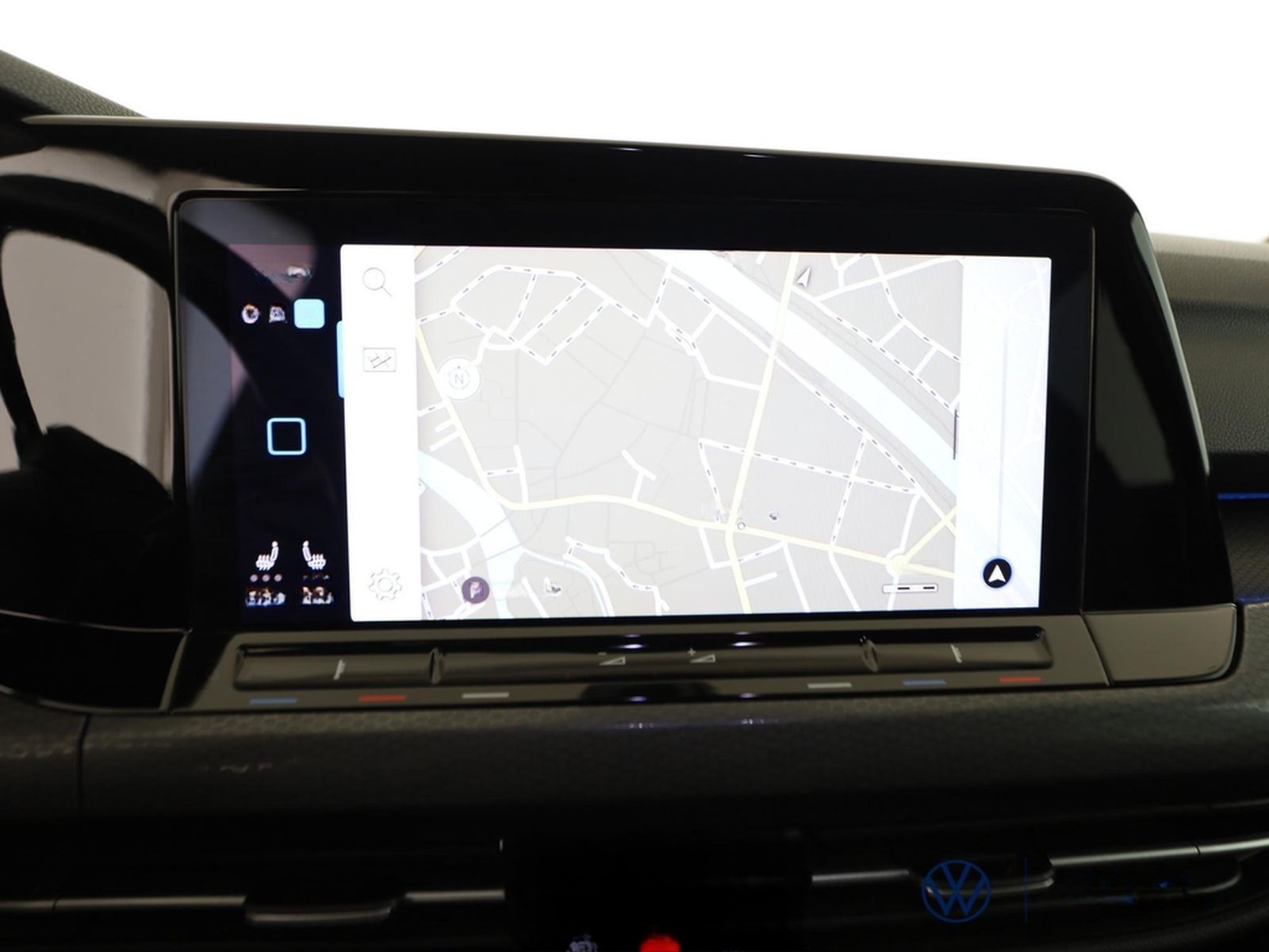 Volkswagen Golf VIII 2.0 TSI GTI DSG+PARKASSIST+ACC+LED+NAV foto 8