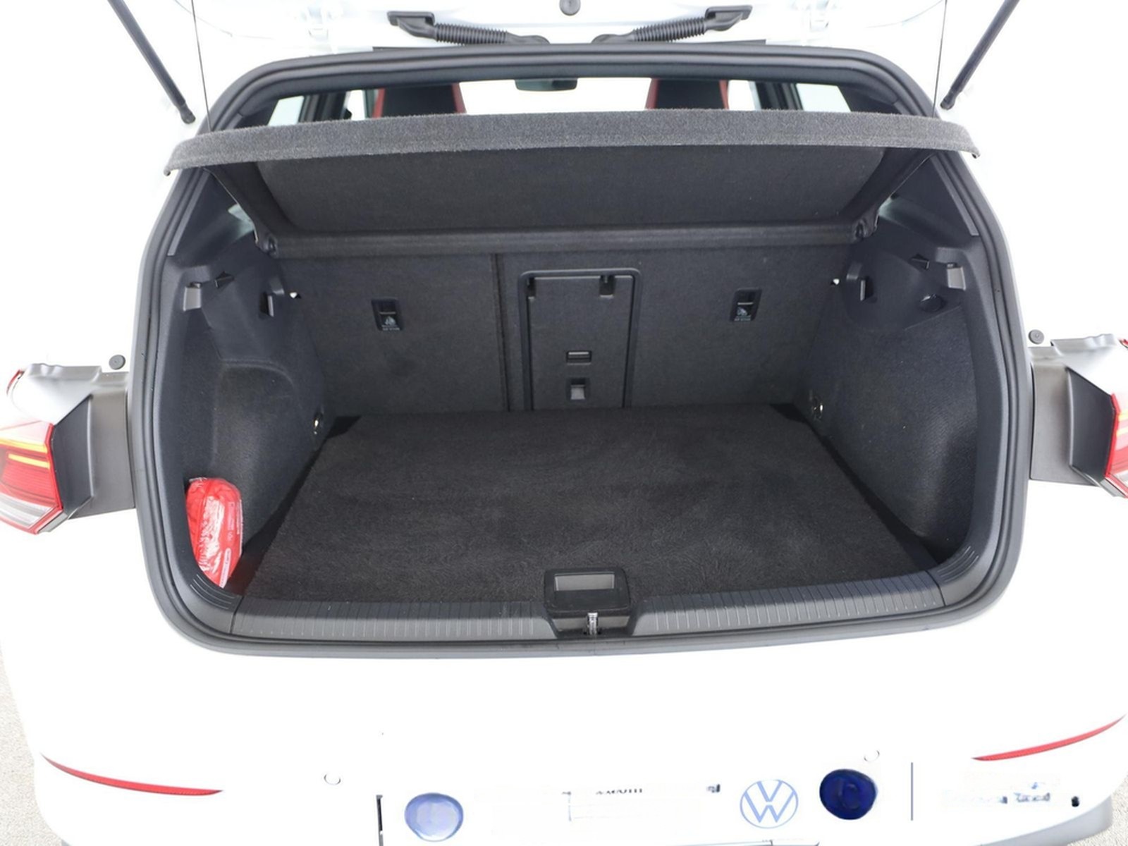 Volkswagen Golf VIII 2.0 TSI GTI DSG+PARKASSIST+ACC+LED+NAV foto 9