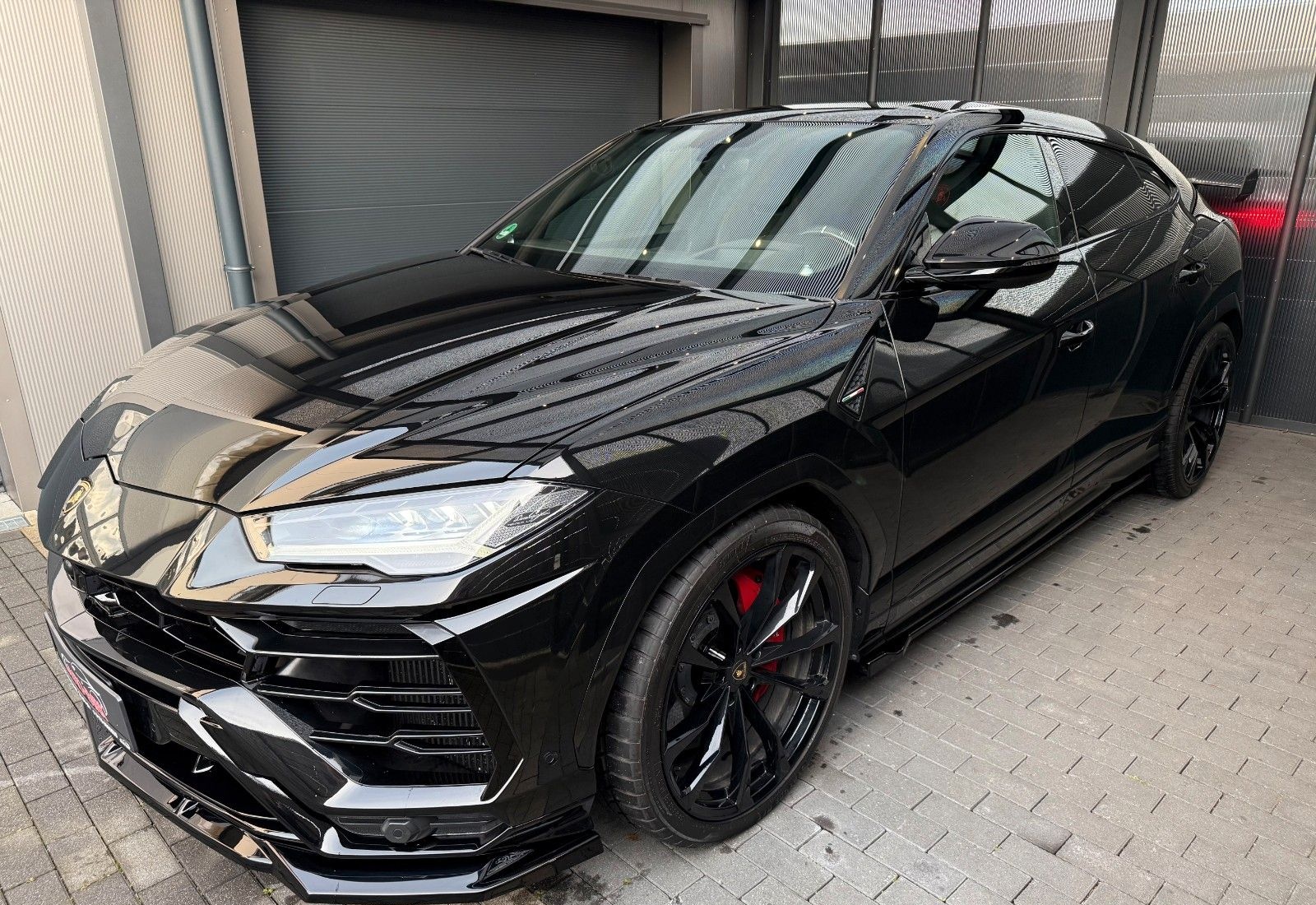 Lamborghini Urus 4.0 V8 Autom. Alcantara B&O 23Zoll Mansory foto 2