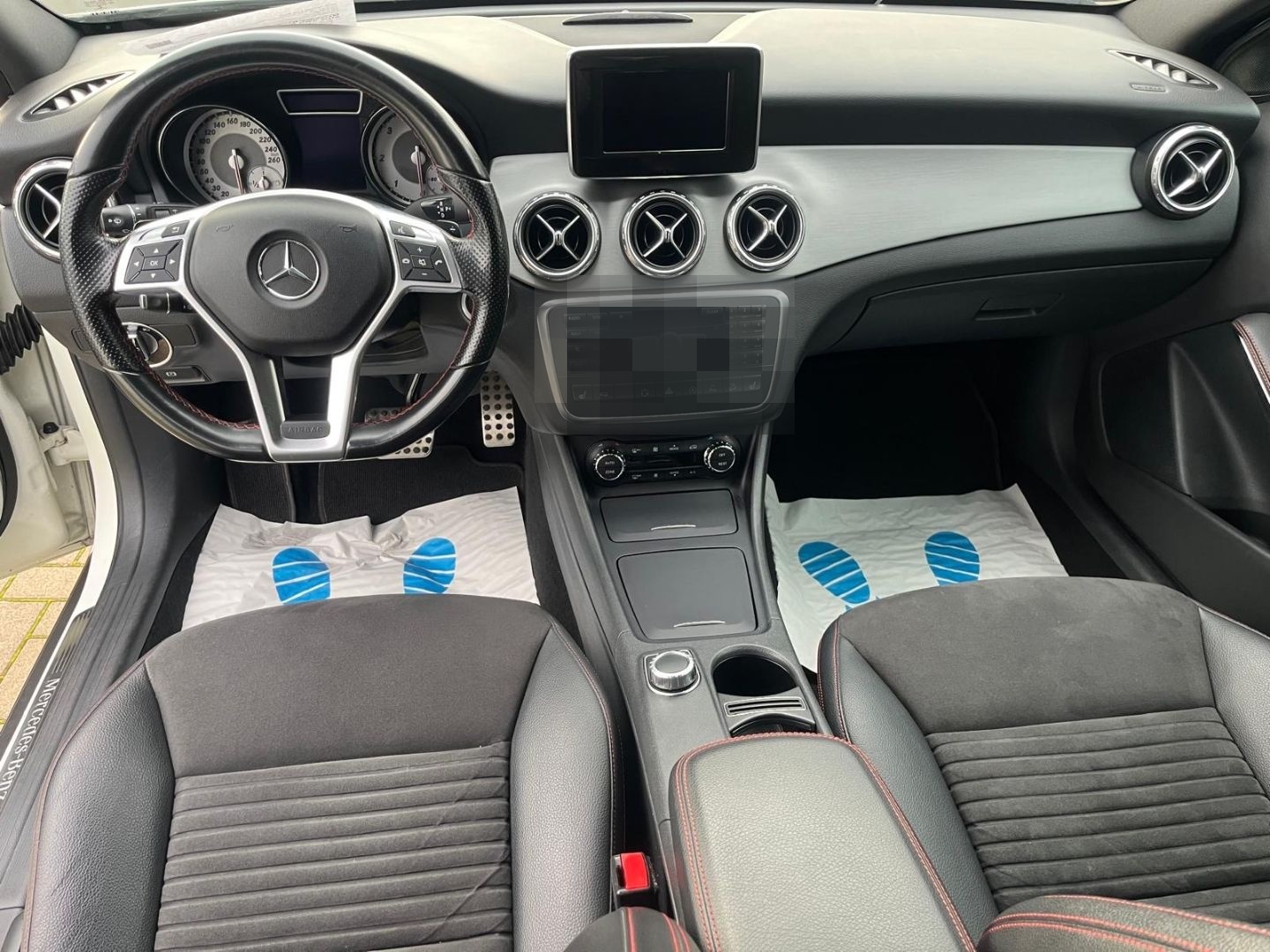 Mercedes-Benz GLA 220 CDI 4Matic Street Style AMG Sportpaket N foto 6