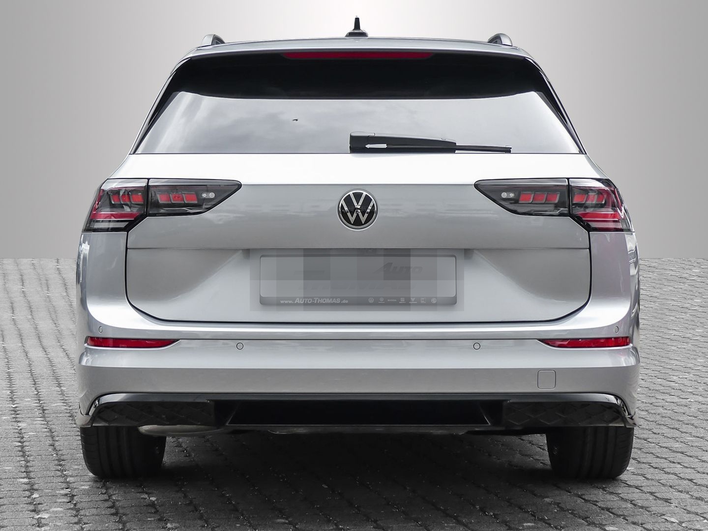 Volkswagen Golf Variant R-Line 1,5 l eTSI OPF 110 k 1.5 eTS foto 6