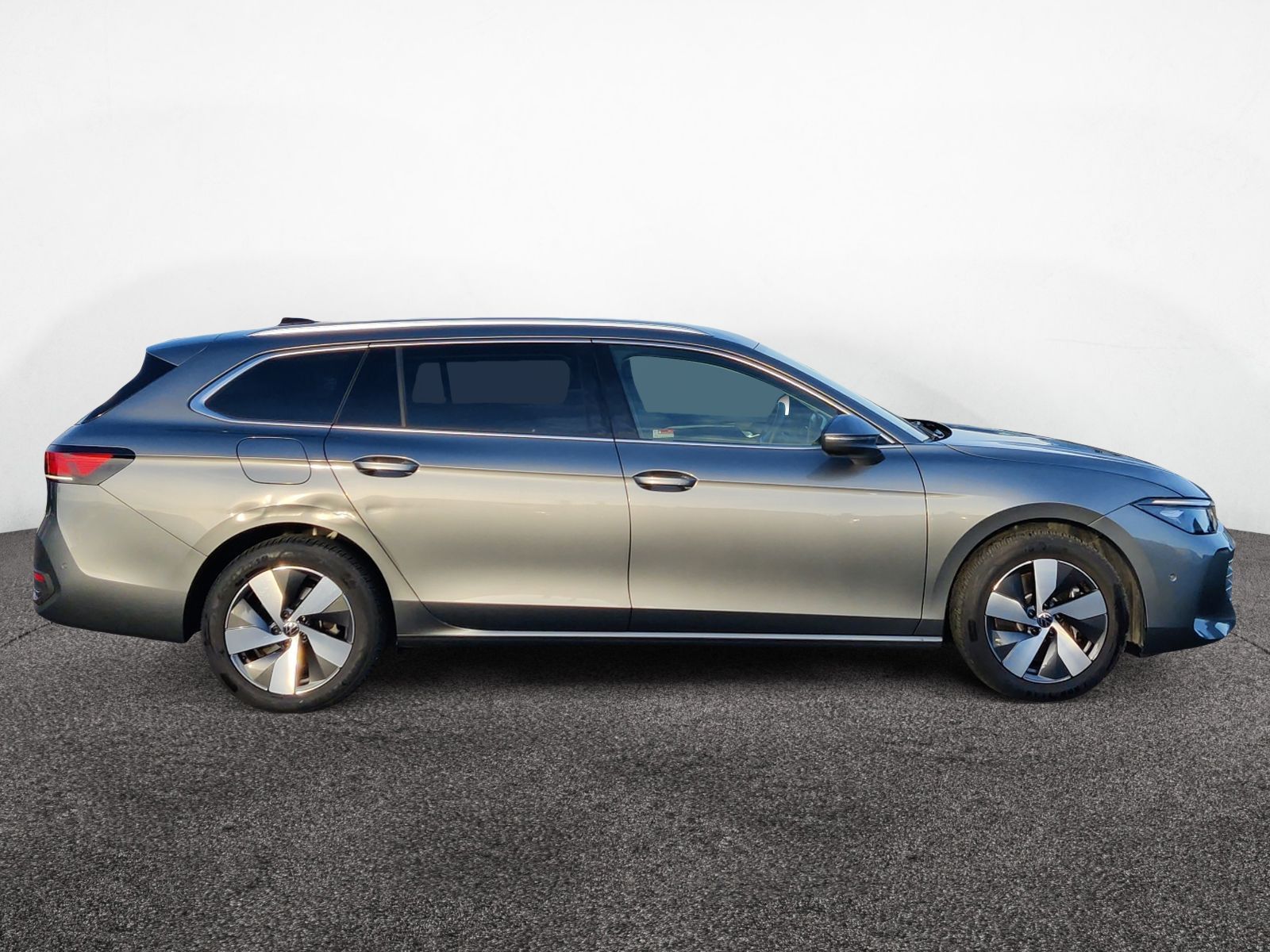 Volkswagen Passat Variant 1.5 TSI eHybrid Business AHK HUD foto 7