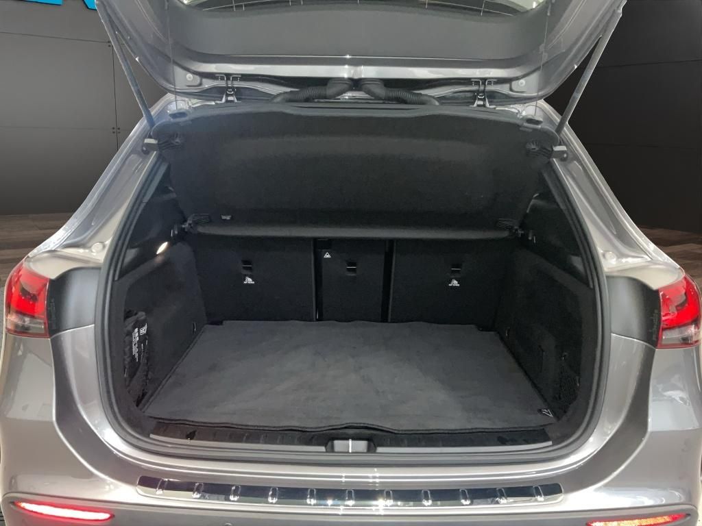 Mercedes-Benz GLA 250 4M AMG PANORAMA SPURPAKET PDC KAMERA LED foto 12