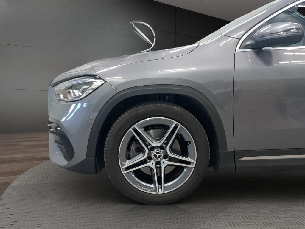 Mercedes-Benz GLA 250 4M AMG PANORAMA SPURPAKET PDC KAMERA LED foto 16
