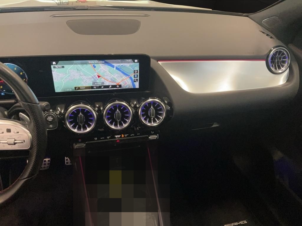 Mercedes-Benz GLA 250 4M AMG PANORAMA SPURPAKET PDC KAMERA LED foto 9