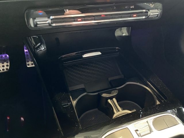 Mercedes-Benz CLA 200 AMG Sound M-Beam P-Dach Distr Night 19" foto 17