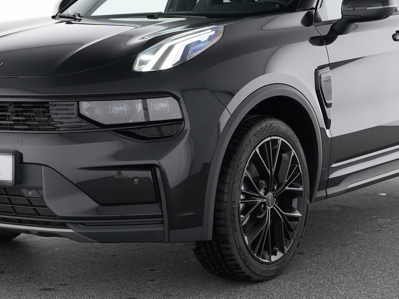 Lynk&Co 01 More Plug-in Hybrid 20"+PANO+360° foto 9