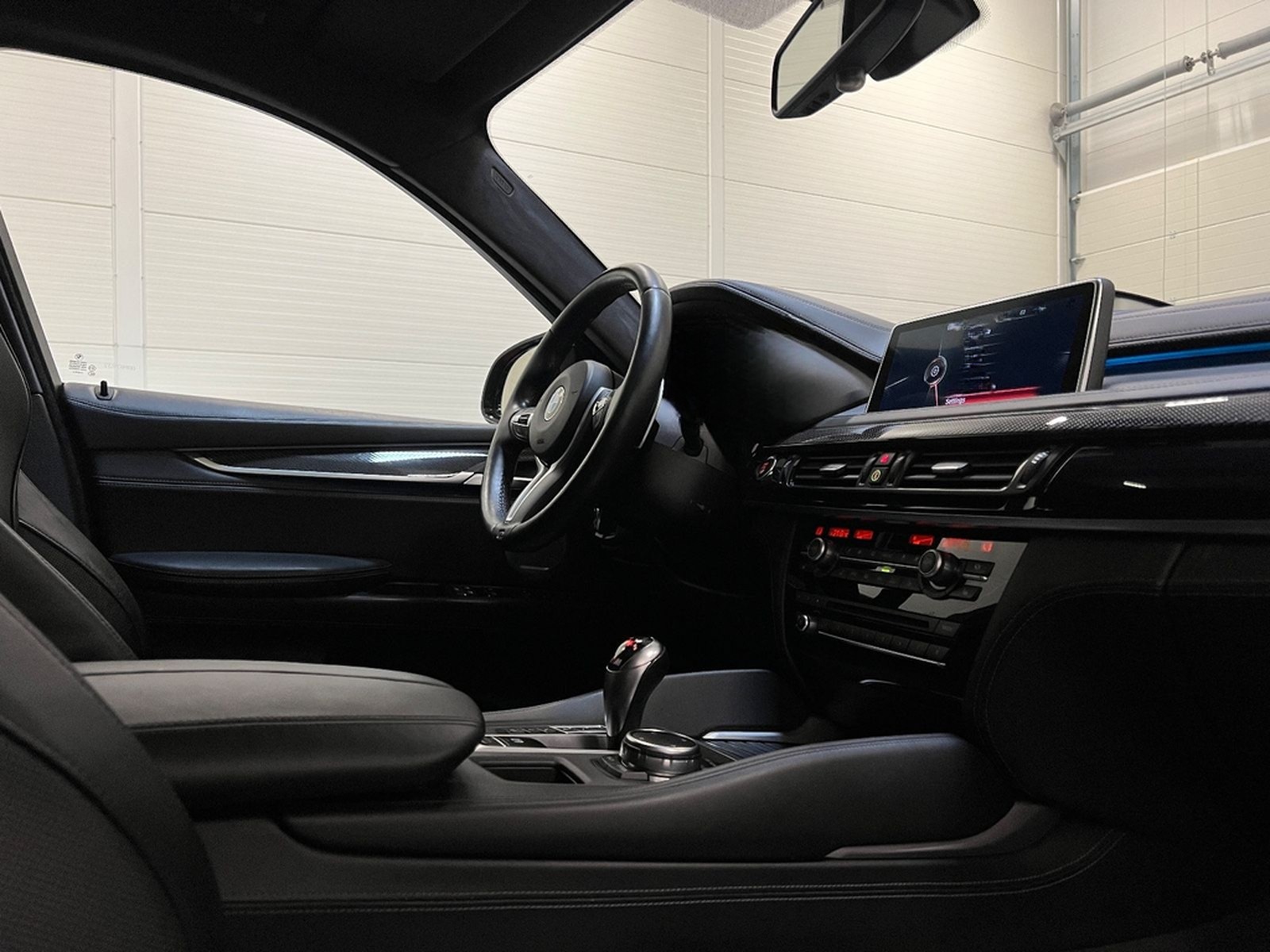 BMW X6M XDRIVE/B&O/HUD/LED/KEYLESS/360 foto 20