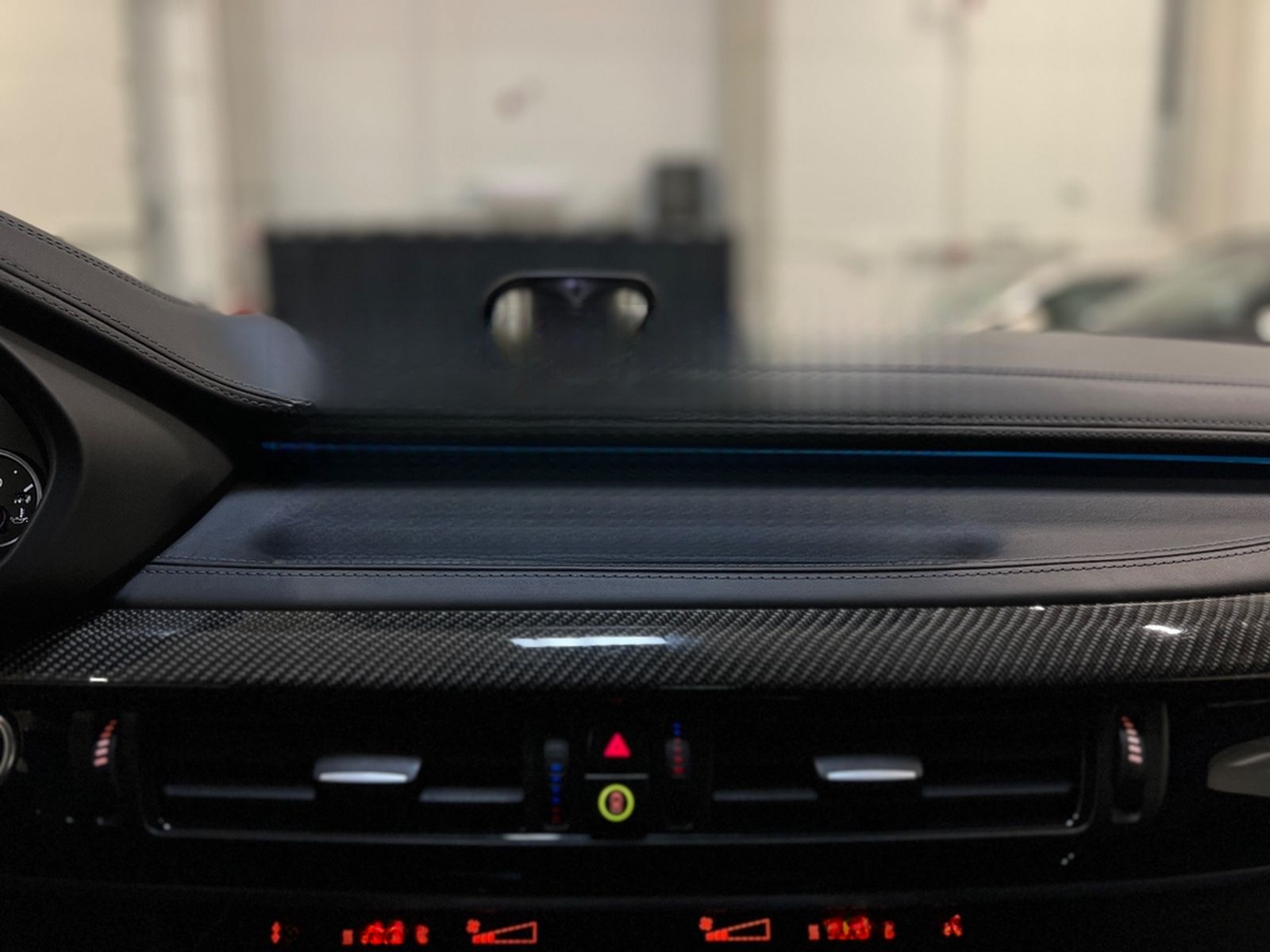 BMW X6M XDRIVE/B&O/HUD/LED/KEYLESS/360 foto 32