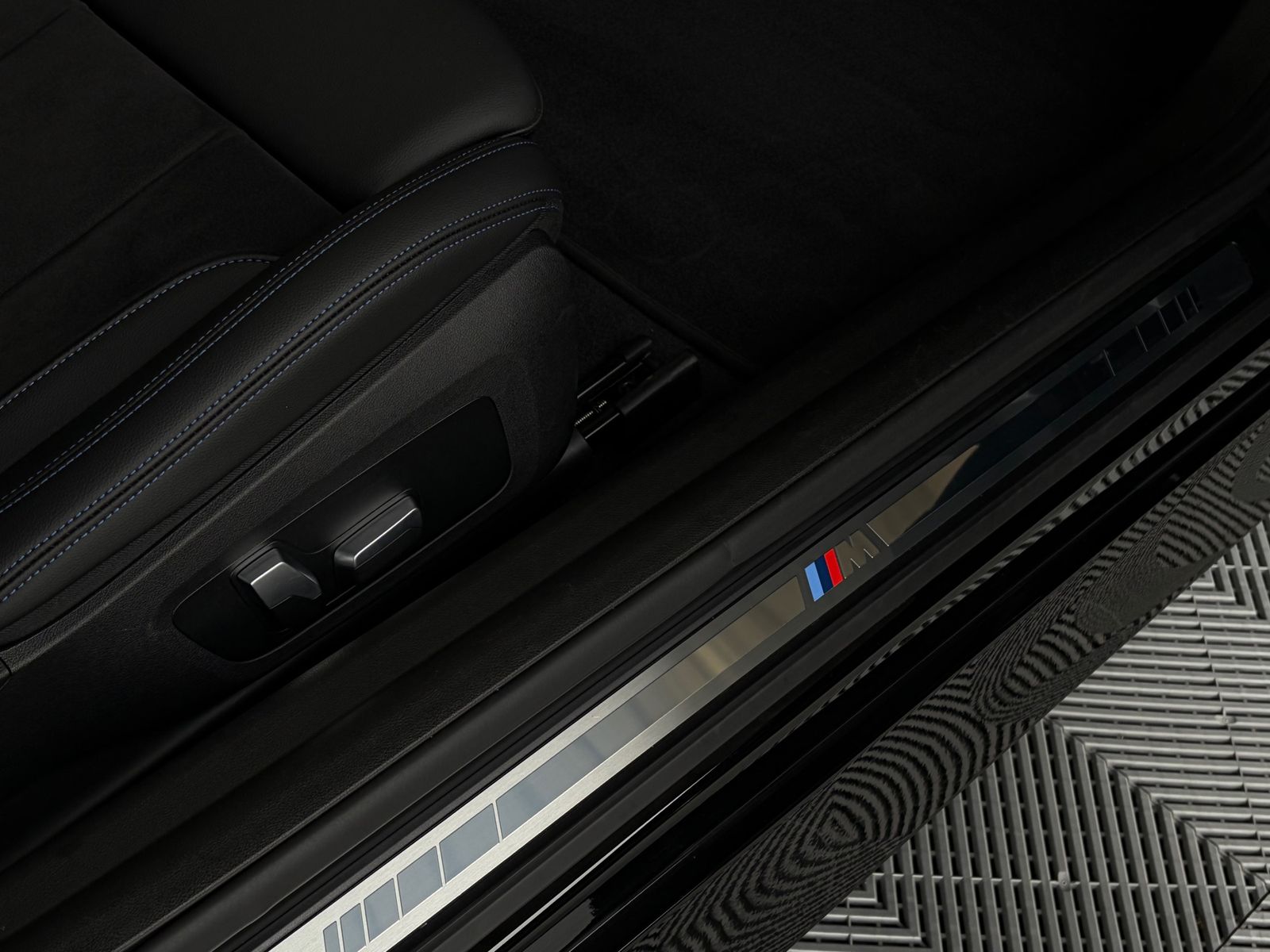 BMW M240i G42*xDRIVE*HARMAN/KARDON*LIVE CP* foto 14
