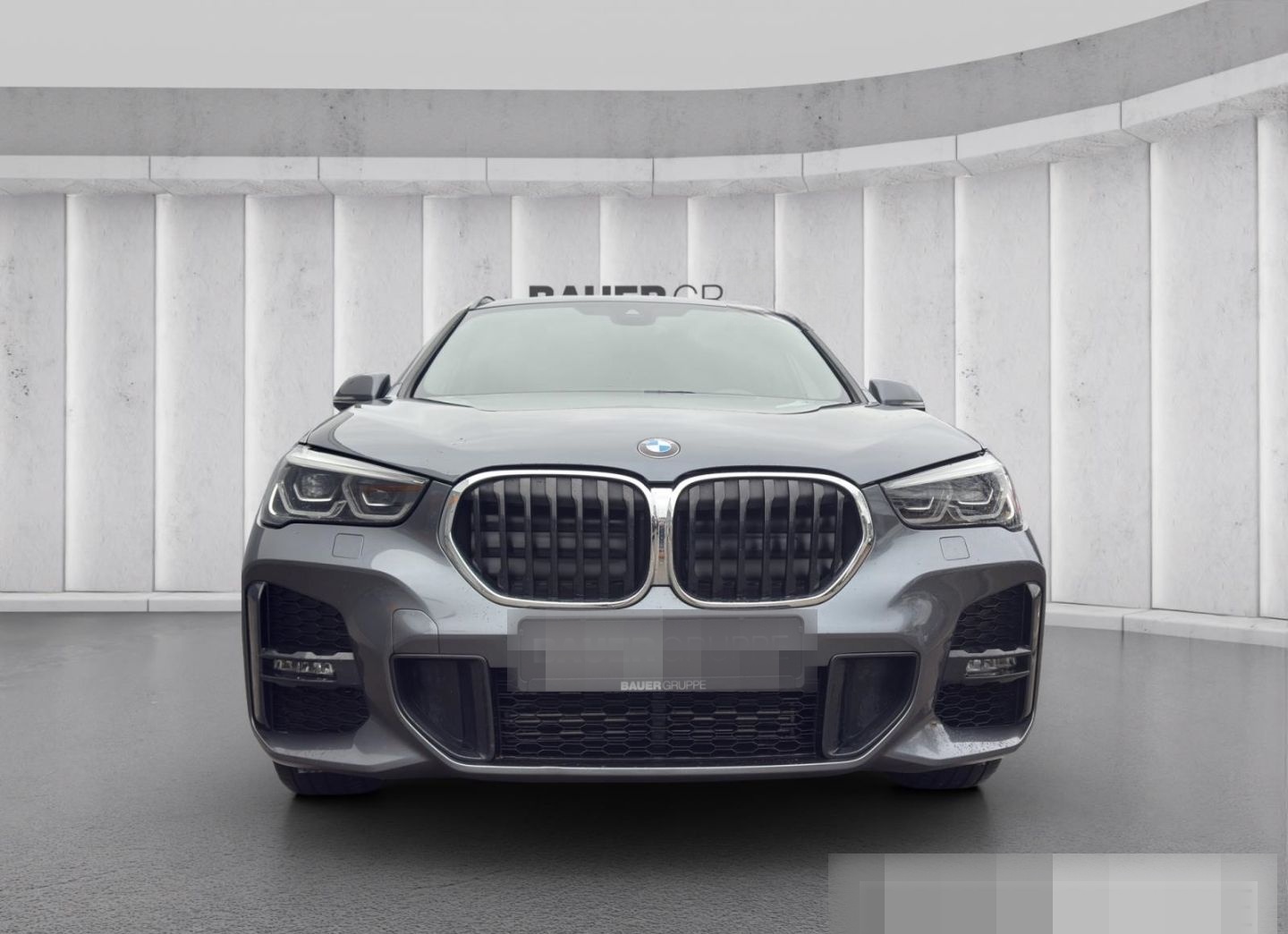 BMW X1 xDrive20i M Sport LED Pano Dach Navi Sitz Hei foto 2