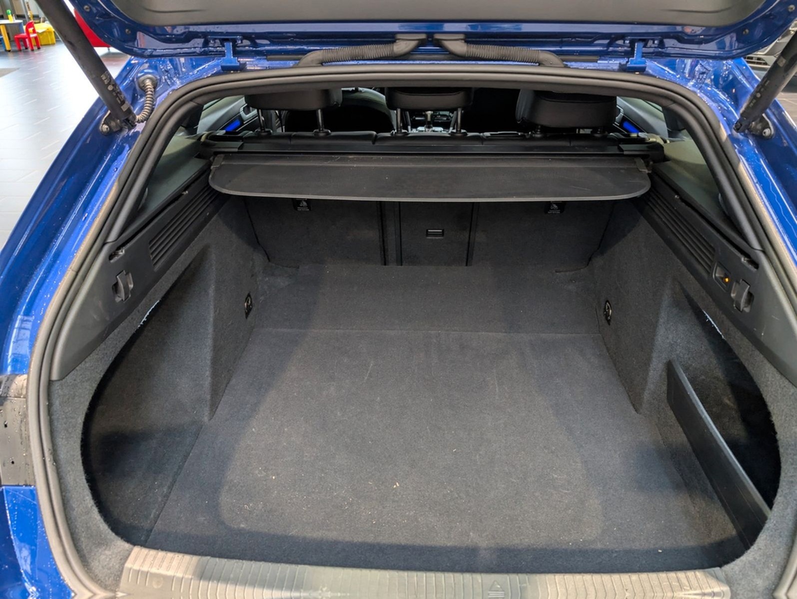 Volkswagen Arteon Shooting Brake 2.0 TSI OPF DSG R-Line foto 12