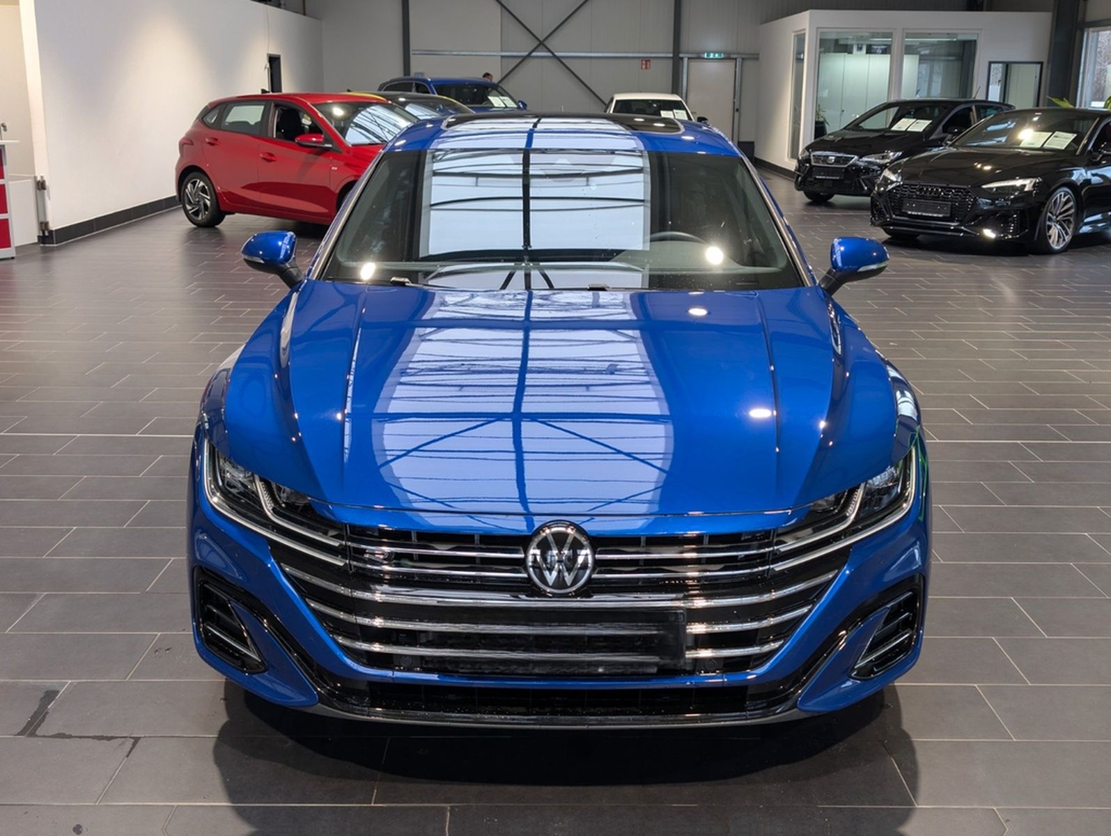 Volkswagen Arteon Shooting Brake 2.0 TSI OPF DSG R-Line foto 3