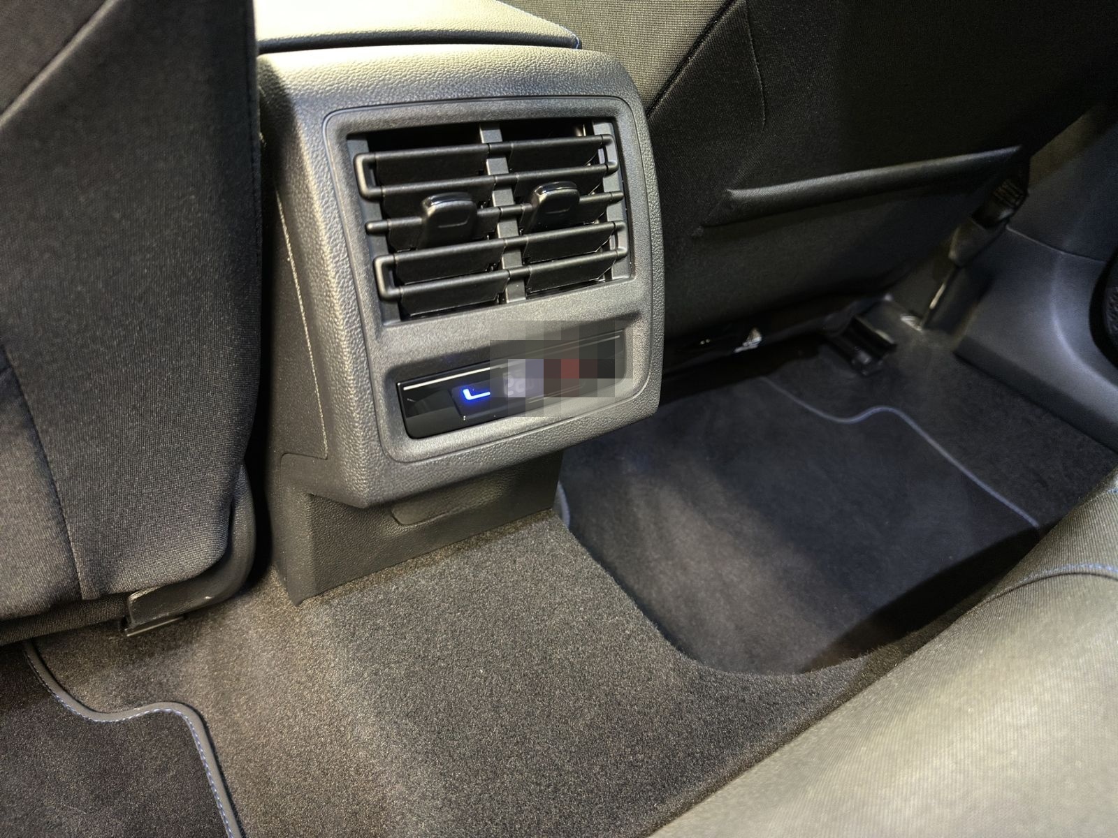 Volkswagen Golf VIII Lim. 1.5 TSI eHybrid GTE AHK 360° IQ foto 10