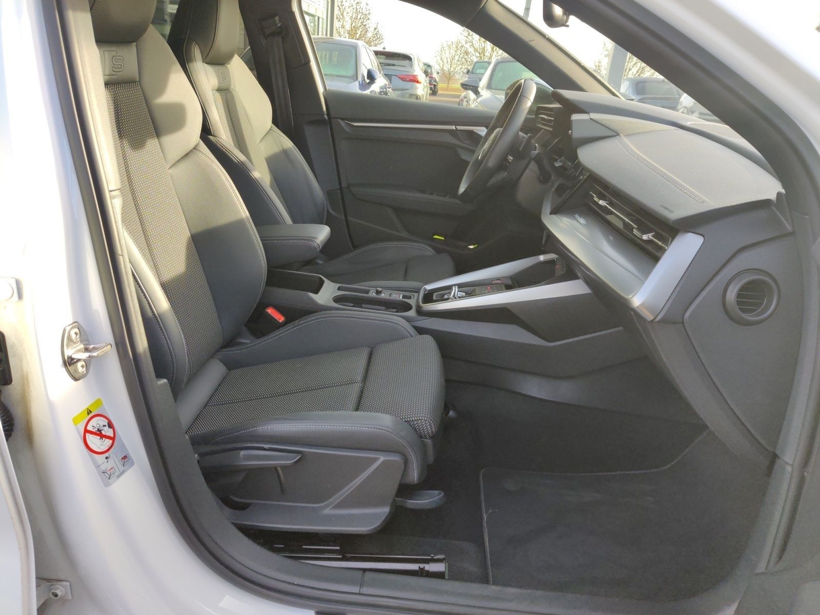 Audi S3 Sportback 2.0 TFSI q. S-Tronic, LED, ACC, RFK foto 15