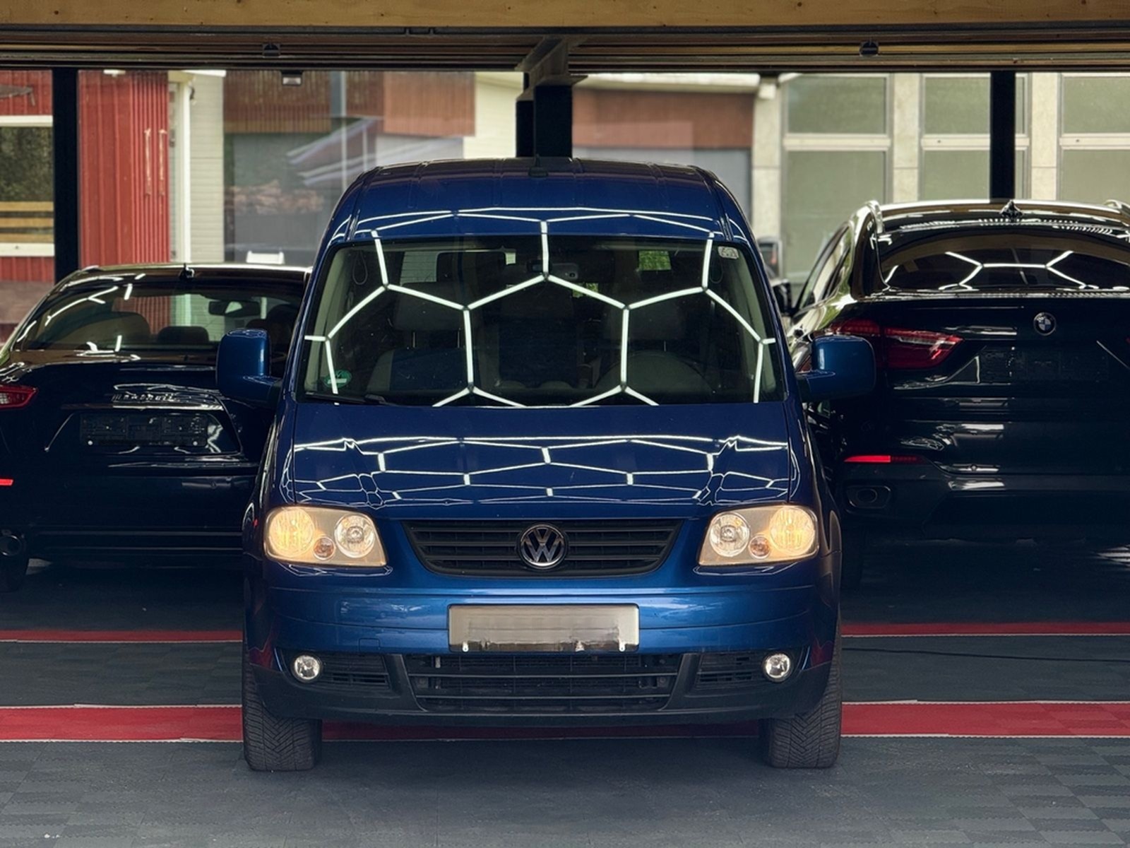 Volkswagen Caddy Maxi Behindertengerecht-Rampe foto 2