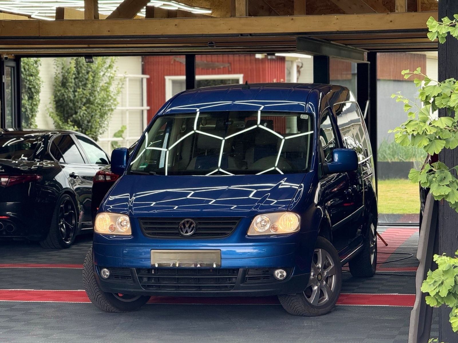 Volkswagen Caddy Maxi Behindertengerecht-Rampe foto 3