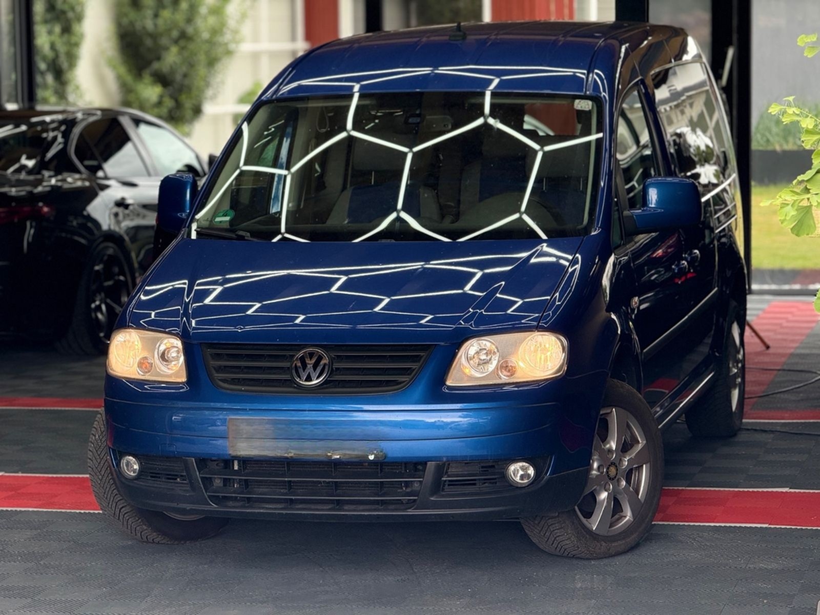 Volkswagen Caddy Maxi Behindertengerecht-Rampe foto 4