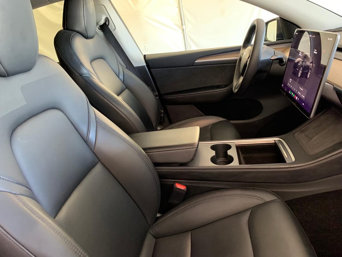 Tesla Model Y Long Range Dual AWD Kam Autopilot 3 foto 3