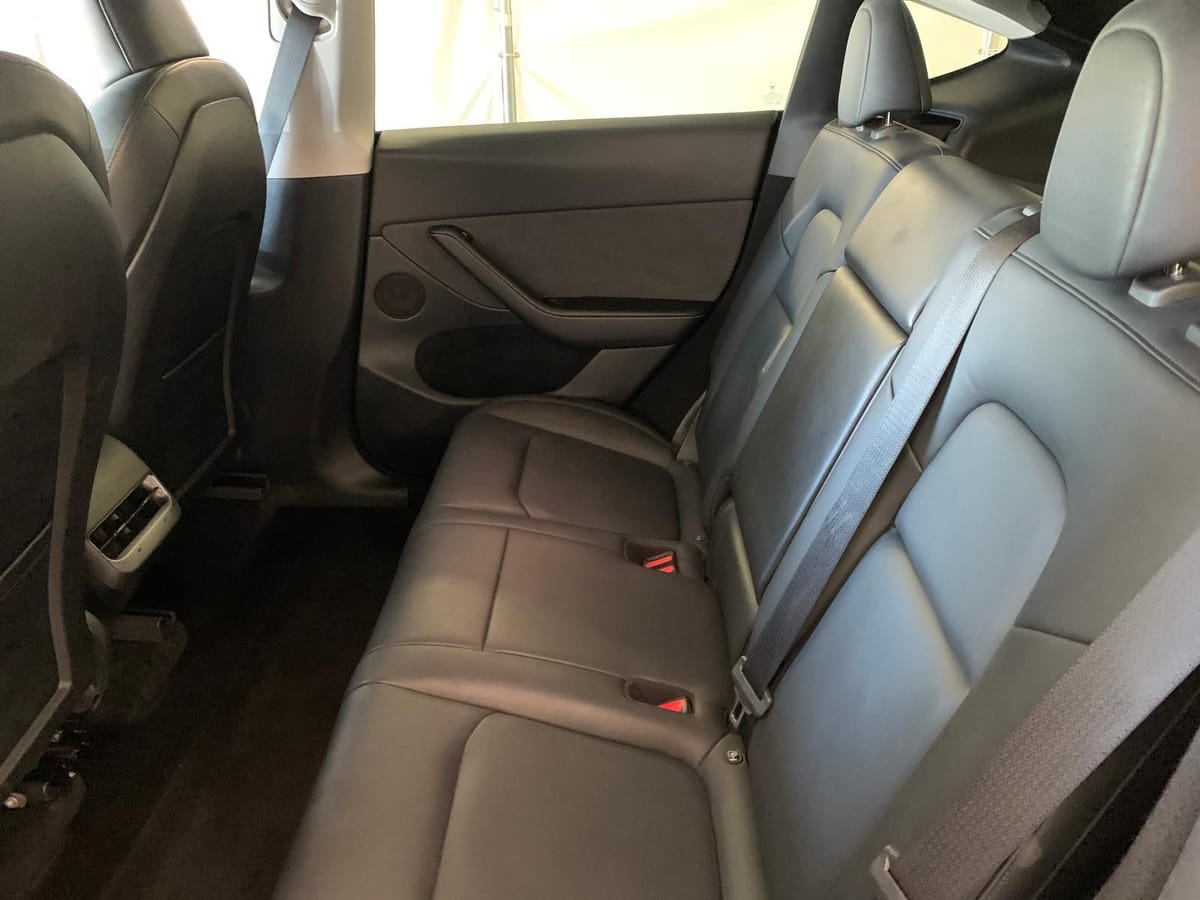 Tesla Model Y Long Range Dual AWD Kam Autopilot 3 foto 9