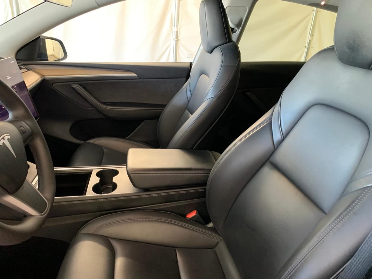 Tesla Model Y Long Range Dual AWD Kam Autopilot 3 foto 10
