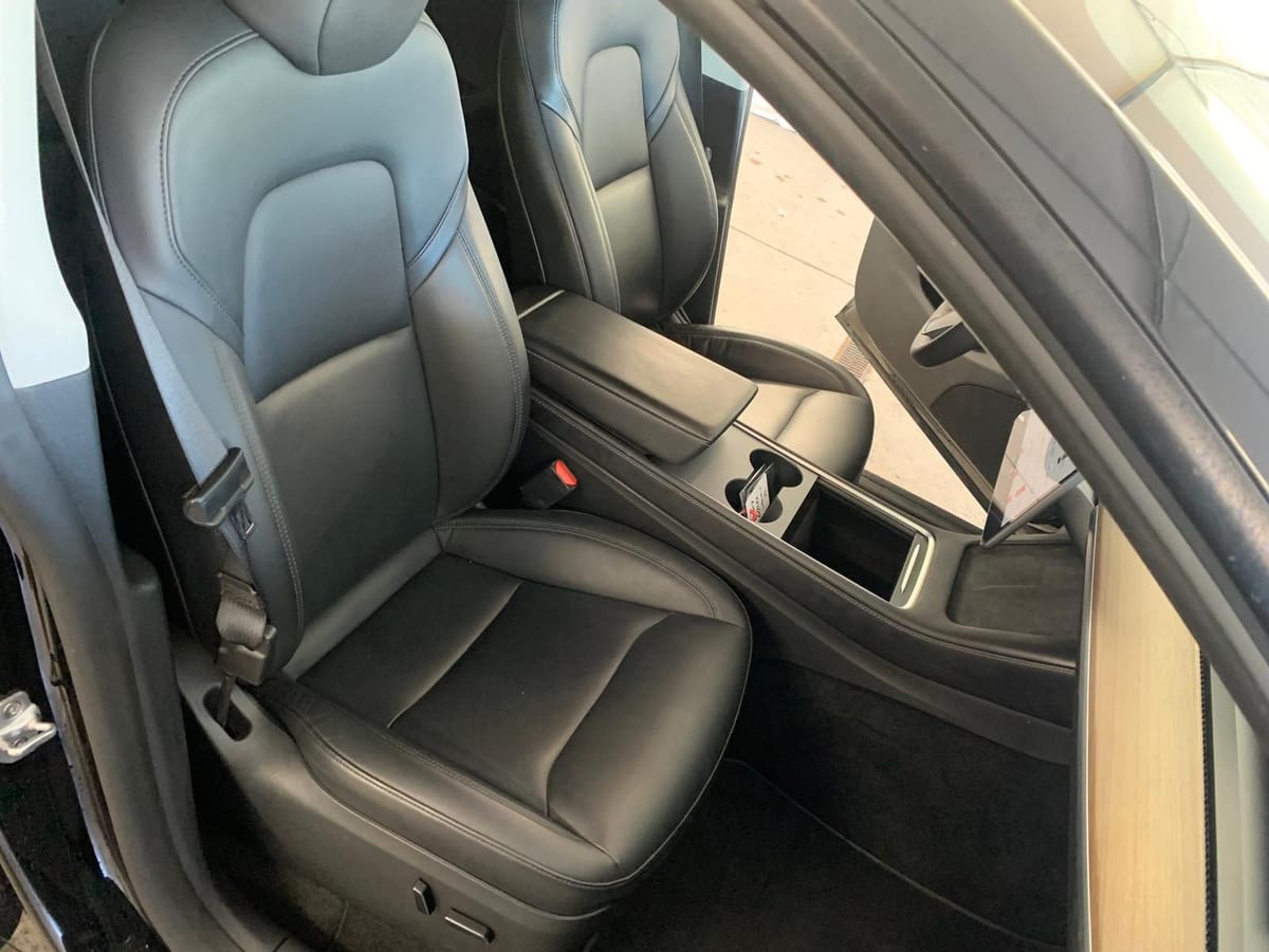Tesla Model Y Long Range Dual AWD Kam Autopilot 3 foto 15
