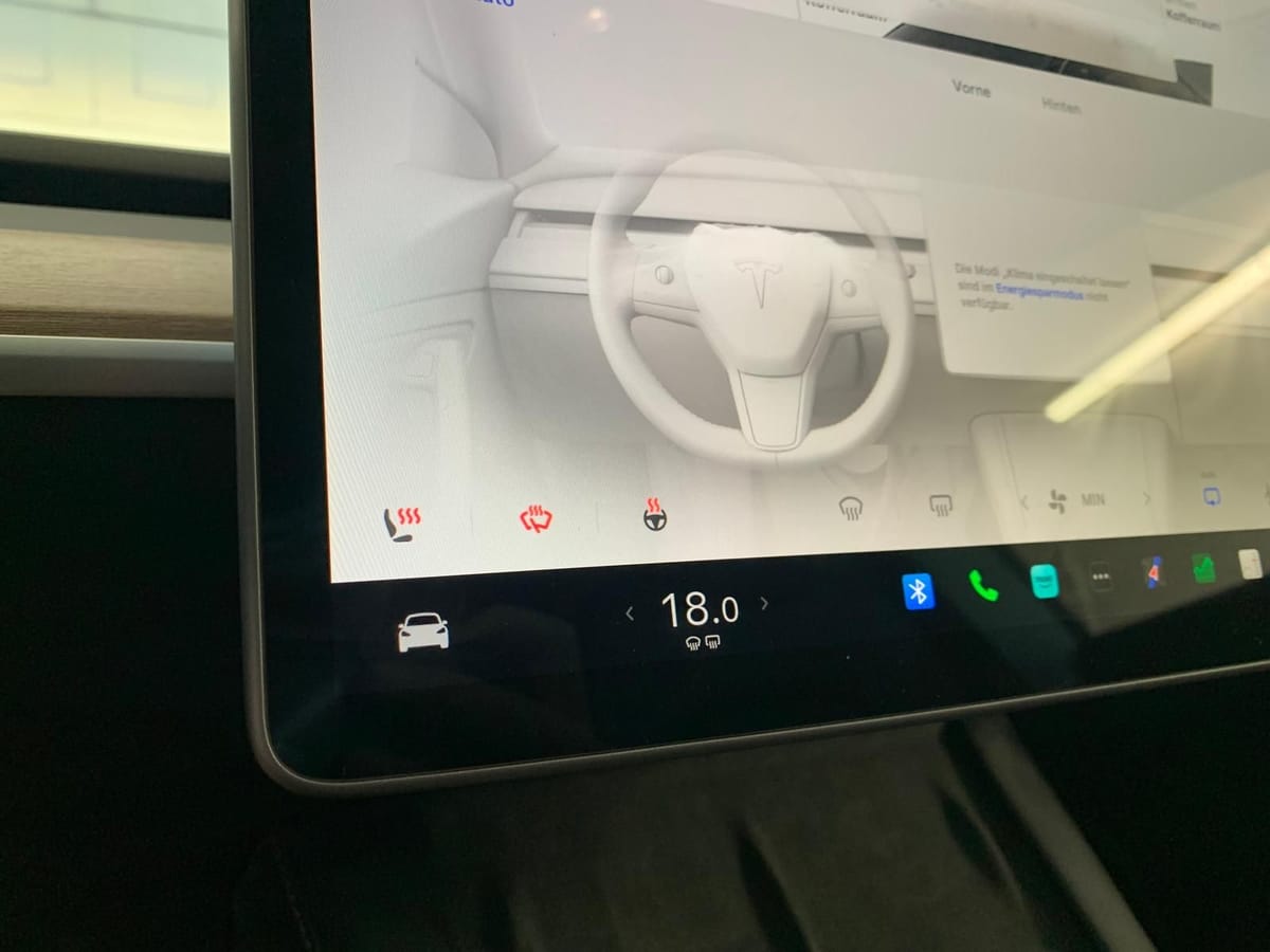 Tesla Model Y Long Range Dual AWD Kam Autopilot 3 foto 8