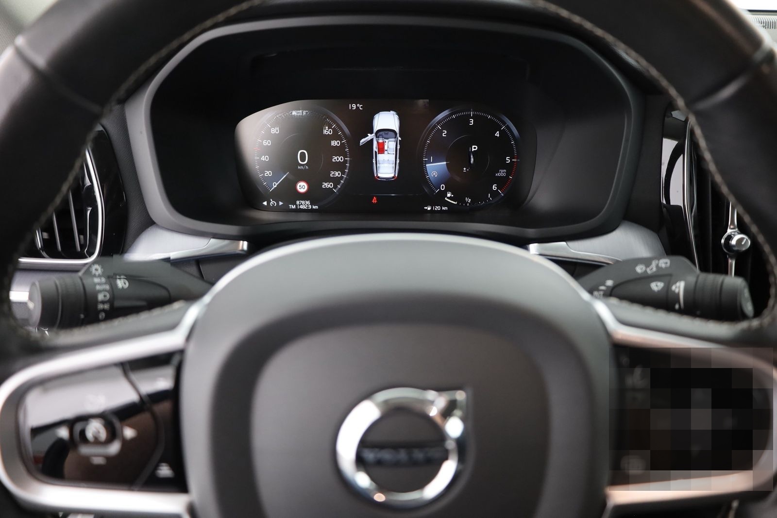 Volvo V60 D3 Kombi Momentum Pro LED Kamera Navi H&K foto 17