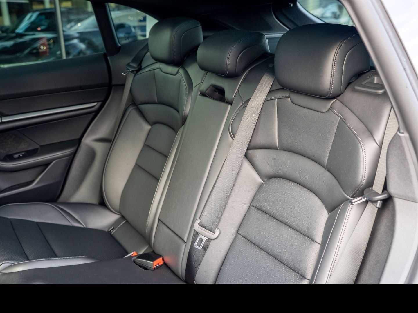 Porsche Taycan Sport Turismo Pano/Bose/HD-Matrix/Surroun foto 21