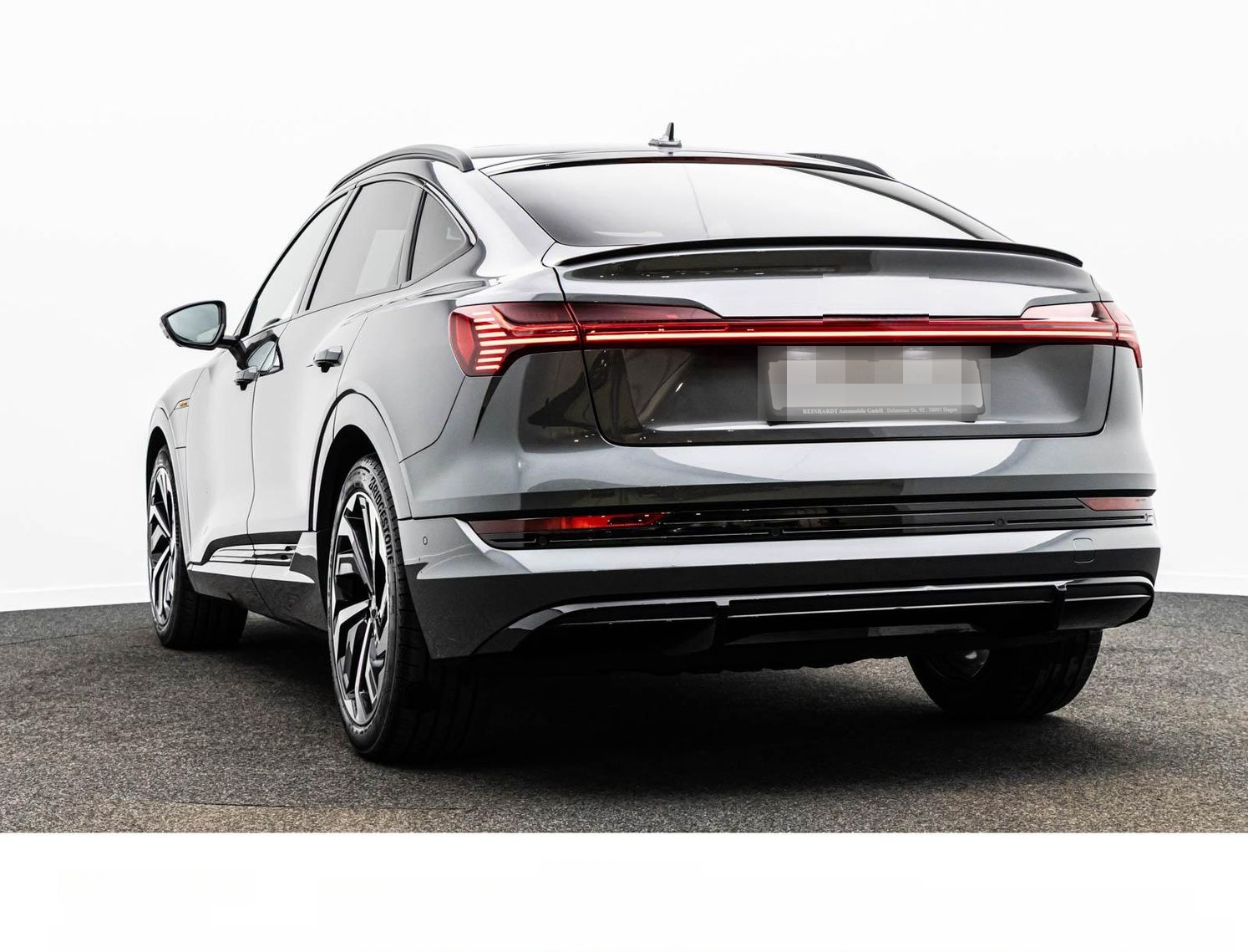 Audi E-TRON SPORTBACK 55 2x S LINE BLACK ACC/PANO/360 foto 11