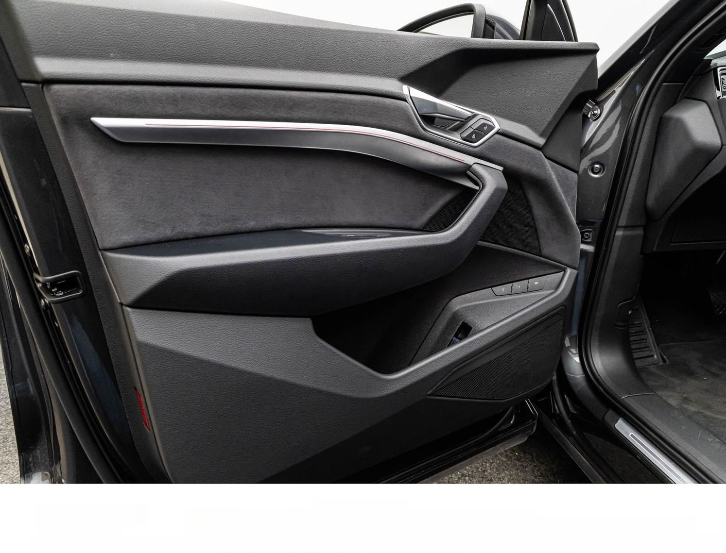 Audi E-TRON SPORTBACK 55 2x S LINE BLACK ACC/PANO/360 foto 14