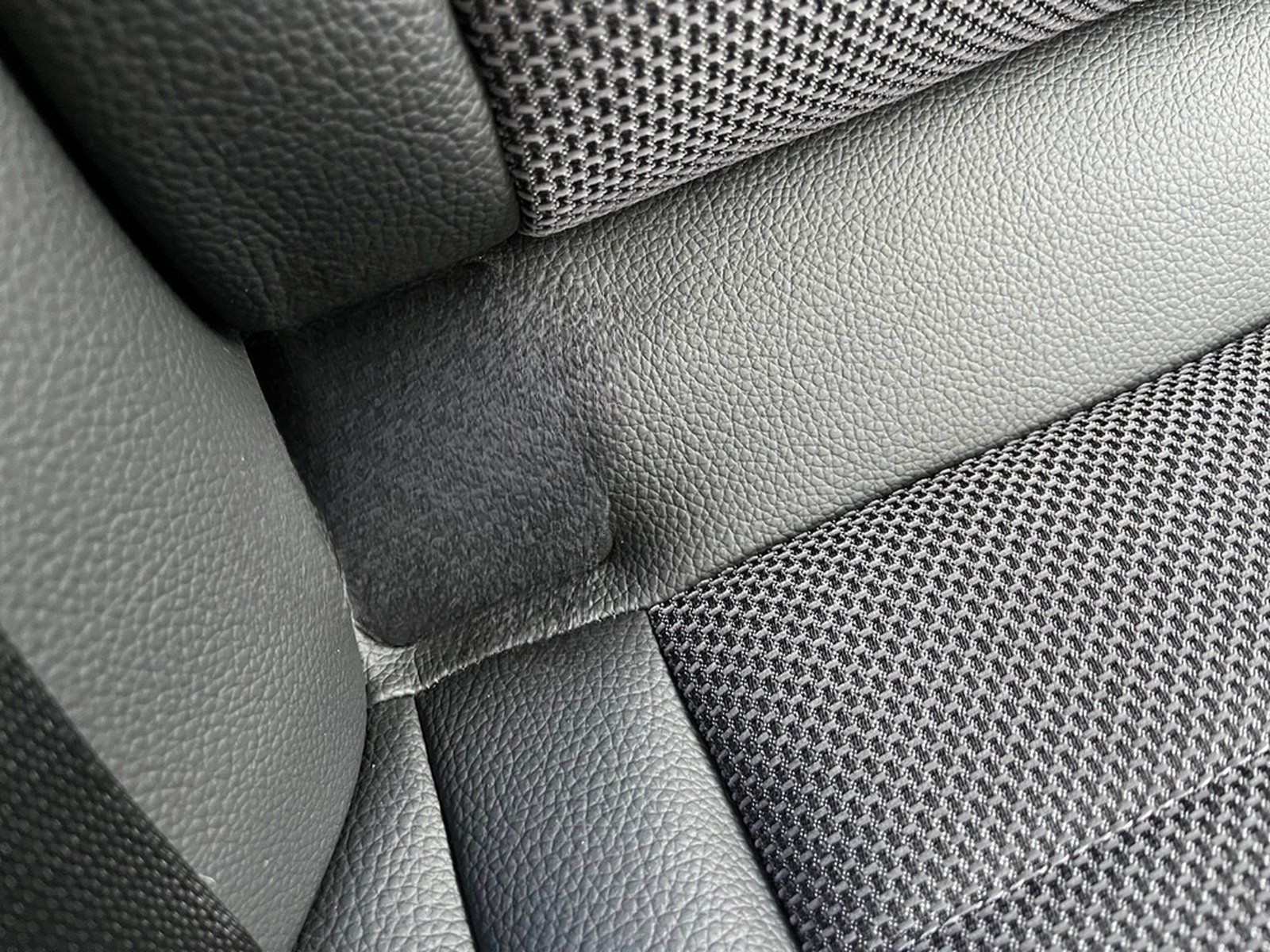 Mercedes-Benz C 180 Avantgarde Aut. Schiebedach+MatrixLED+Park foto 19