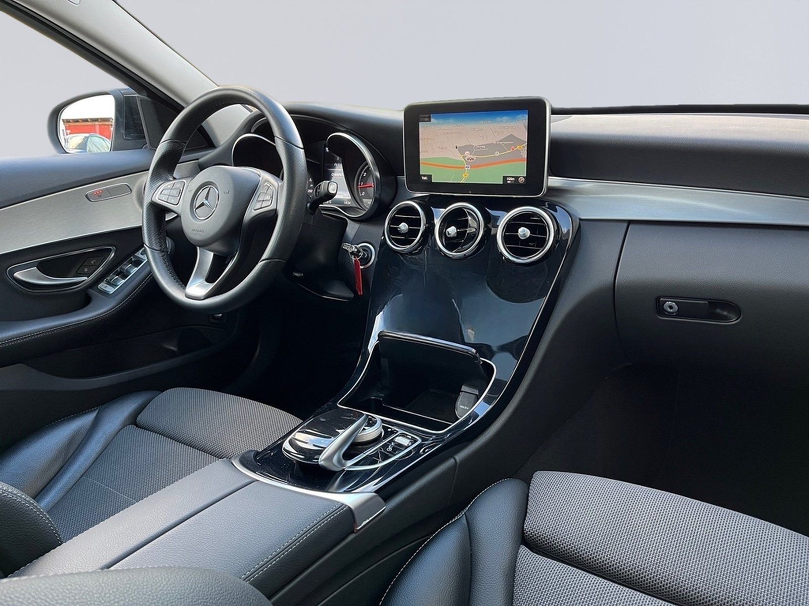 Mercedes-Benz C 180 Avantgarde Aut. Schiebedach+MatrixLED+Park foto 7