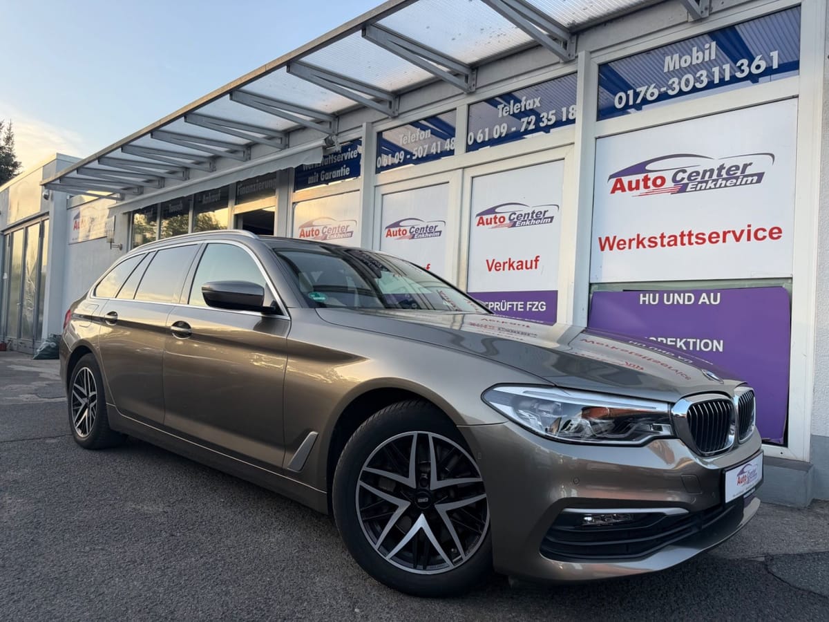 BMW 530i Luxury 1.Hand VollDigit. HeadUp SoftClose