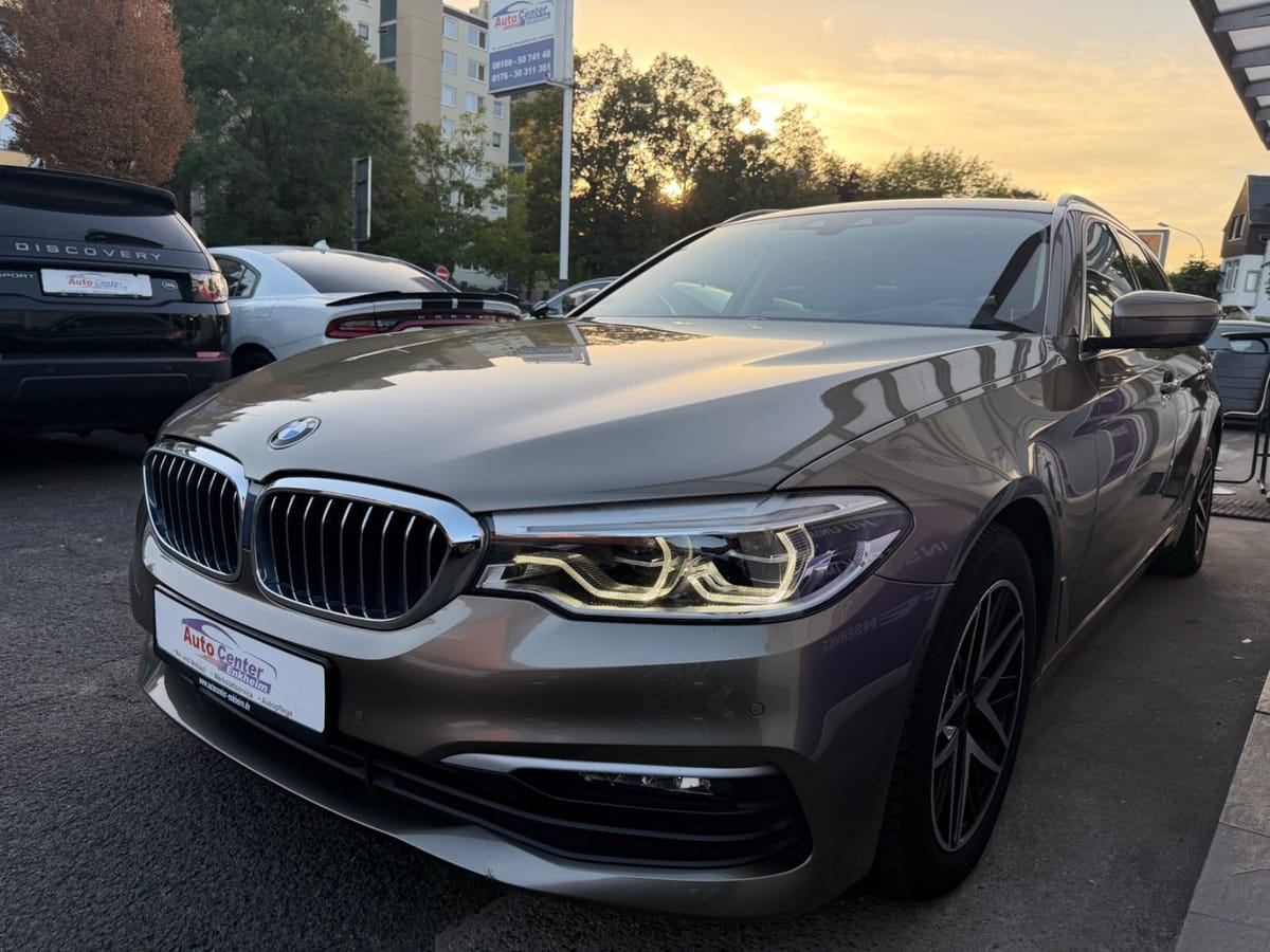 BMW 530i Luxury 1.Hand VollDigit. HeadUp SoftClose foto 3