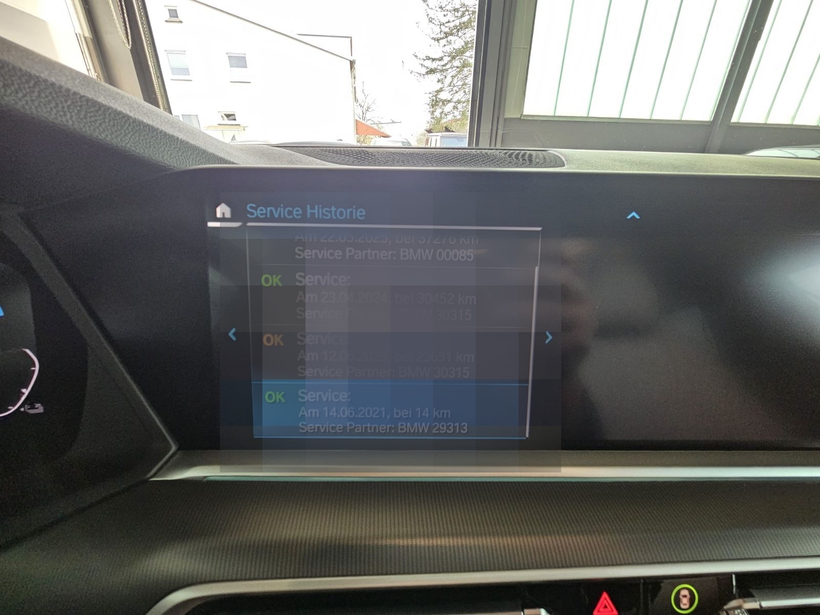 BMW X5 xDrive 45 e AHK/Leder/Unfallfrei/wieNeu foto 20