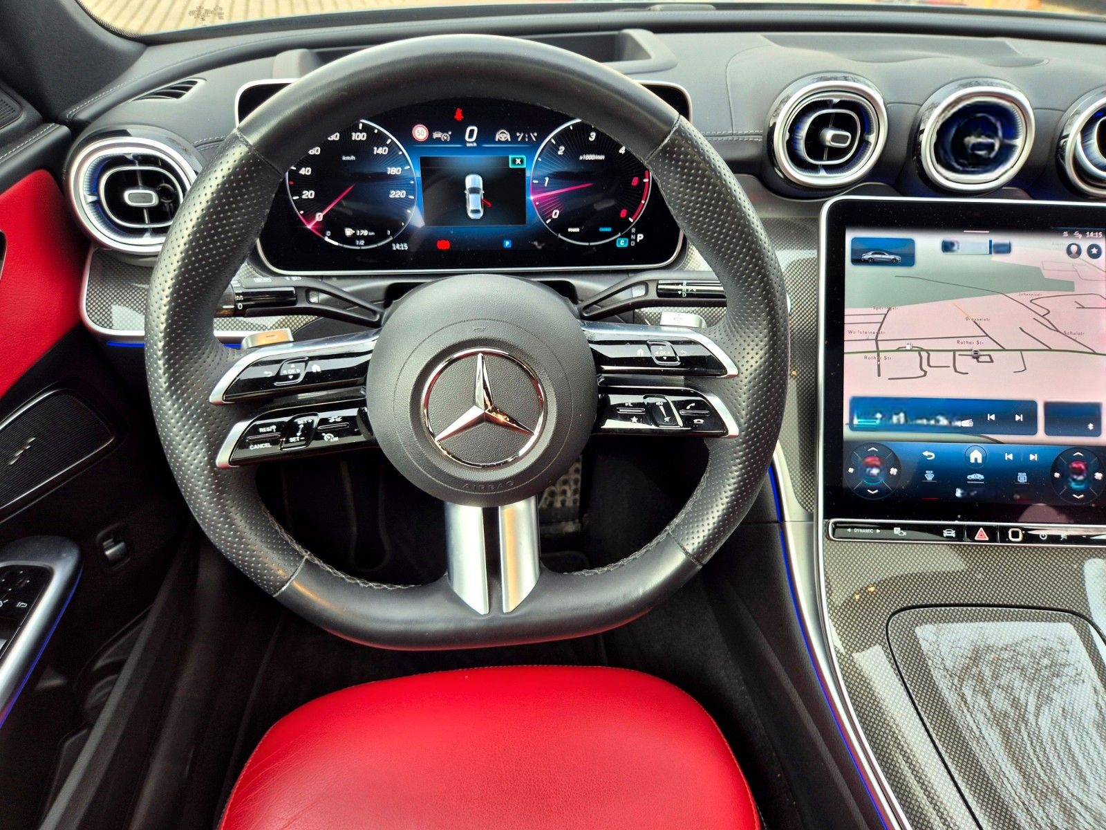 Mercedes-Benz C 300 d Limousine/DESIGNO/AMG/HuD/PANO/Night-Pak foto 24