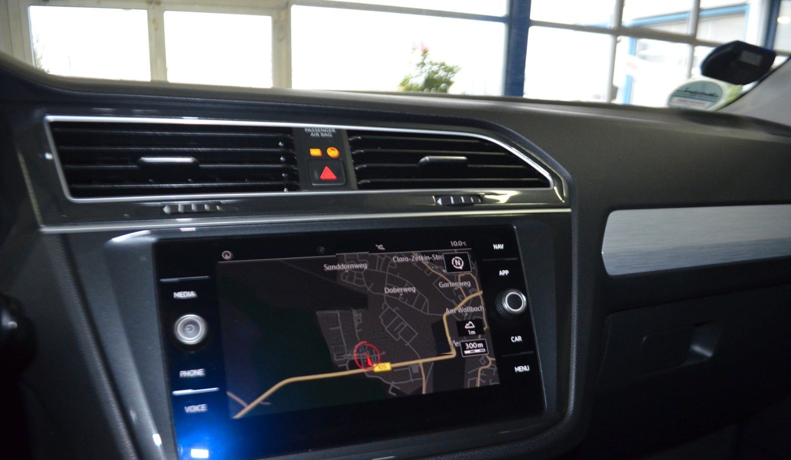 Volkswagen Tiguan BMT AUTOMATIK / NAVI / R-KAMERA / PDC foto 13