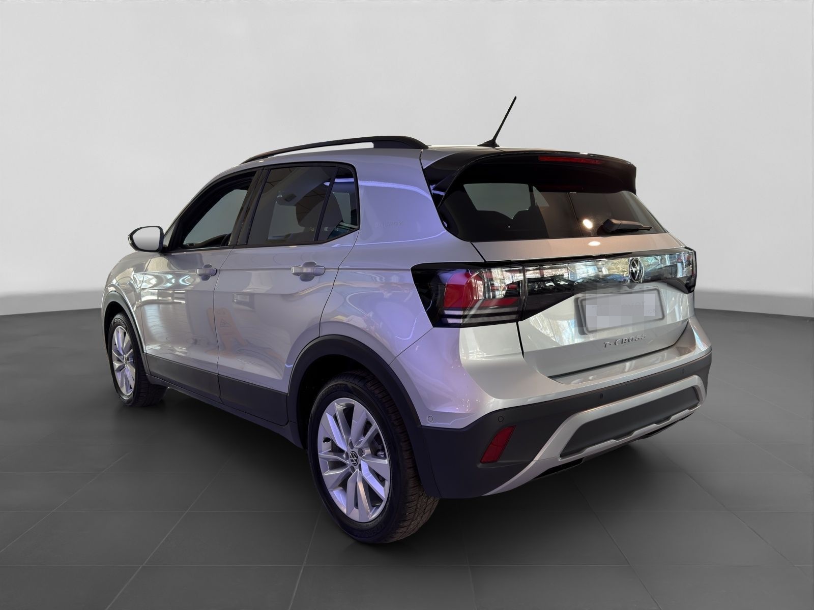 Volkswagen T-Cross 1.0 TSI DSG ENERGY LIFE AHK GJR REAR VIE foto 18