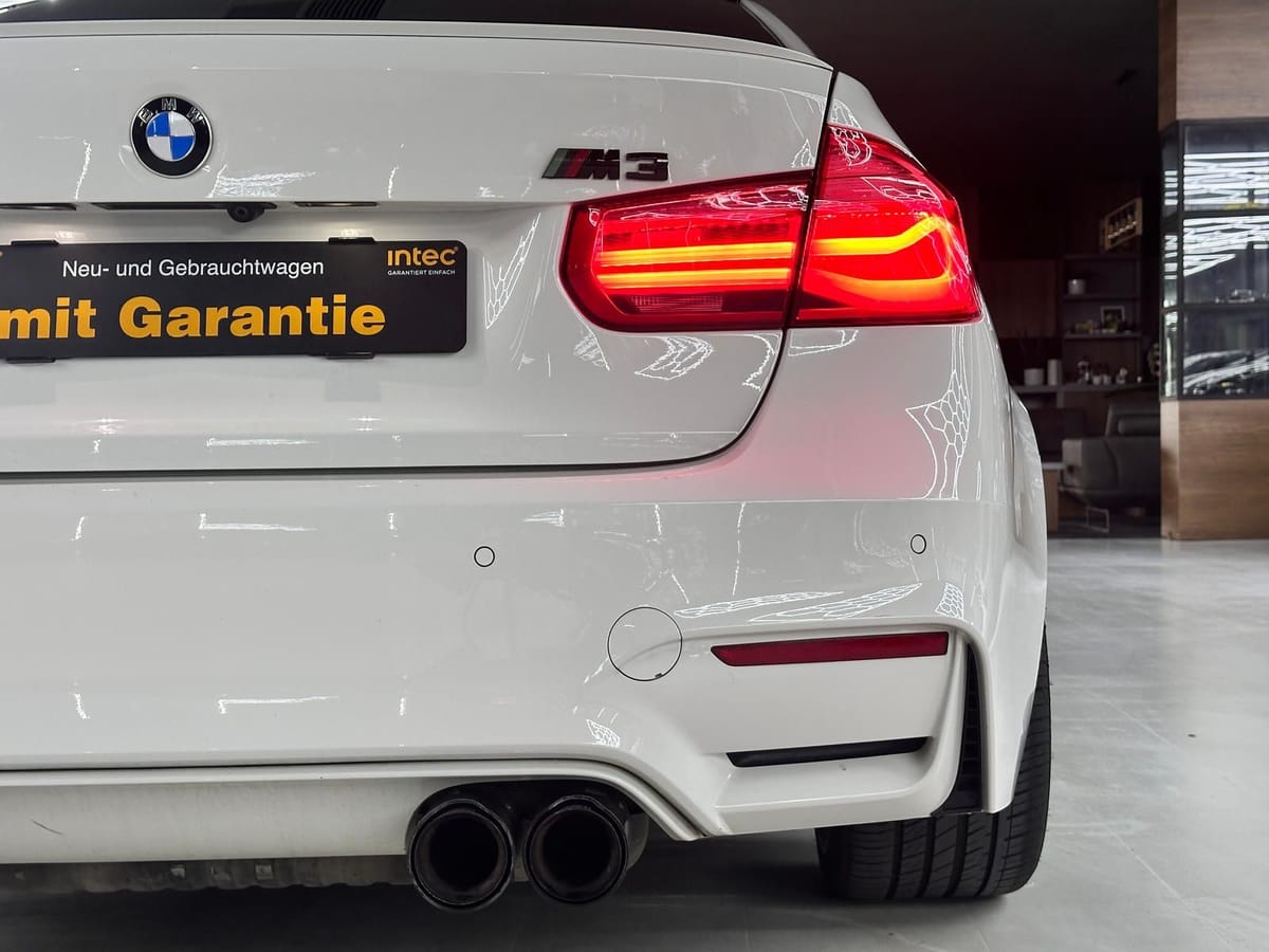 BMW M3 CARBON HUD HARMANKARDON CAM LANE foto 11
