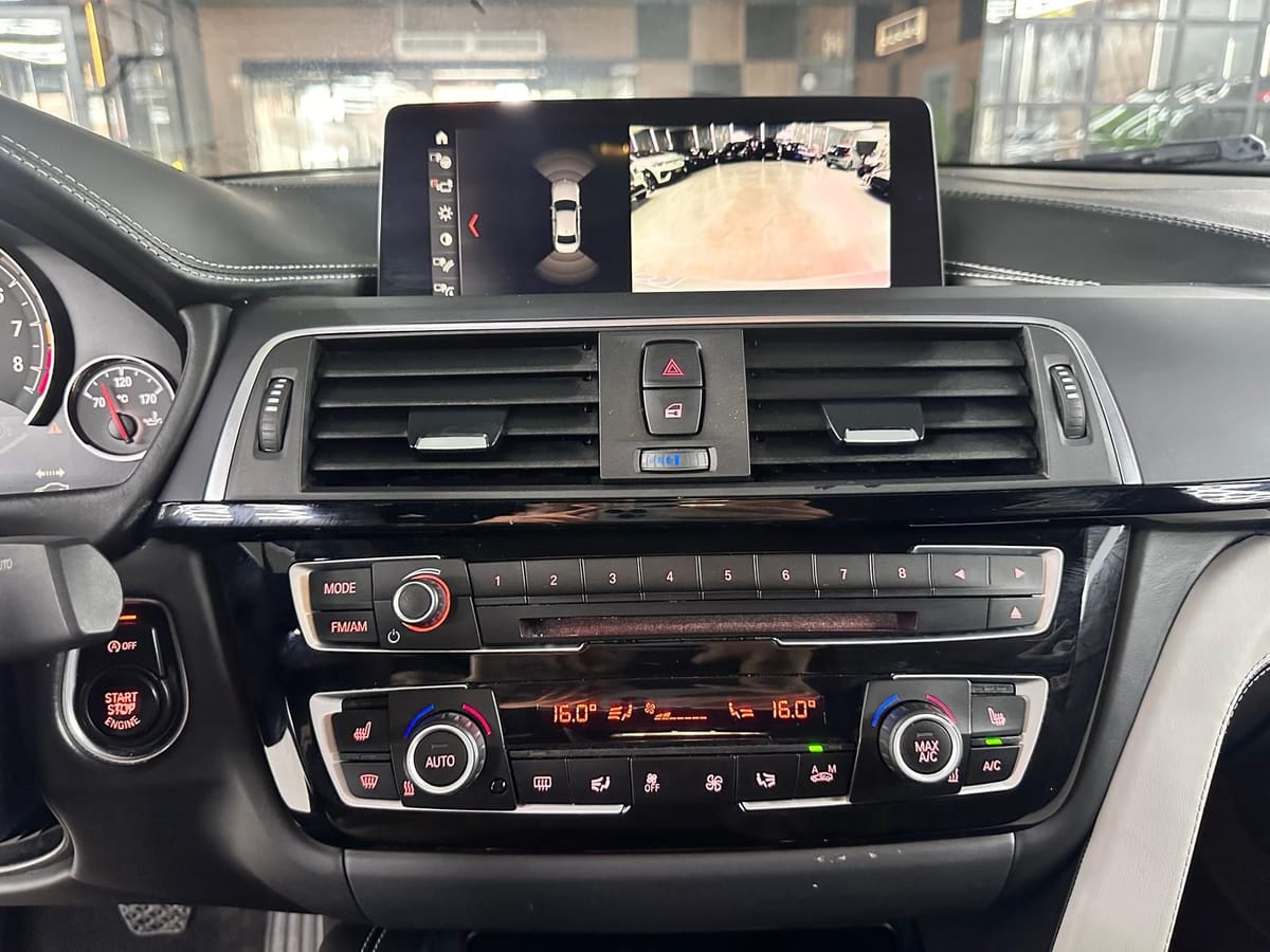 BMW M3 CARBON HUD HARMANKARDON CAM LANE foto 23