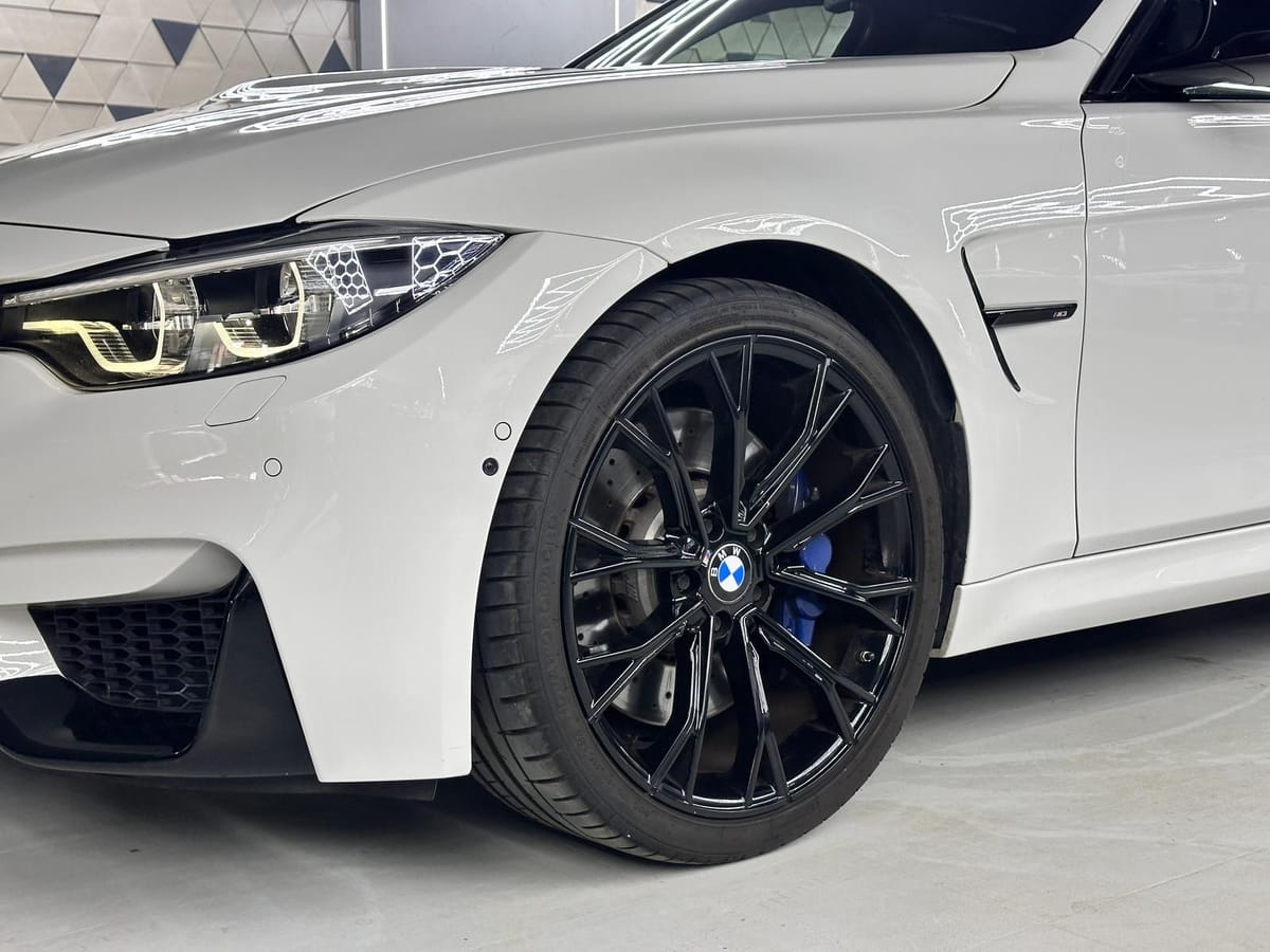 BMW M3 CARBON HUD HARMANKARDON CAM LANE foto 7