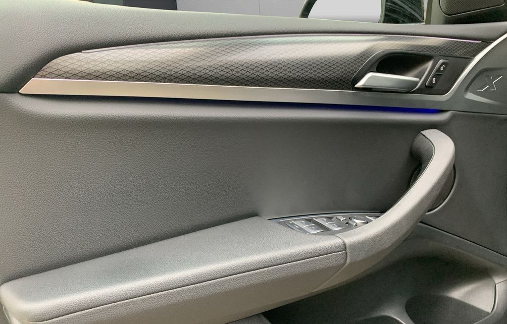 BMW X3 xDrive20d M-SPORT LASER NAVI HUD PDC 20" AHK foto 14